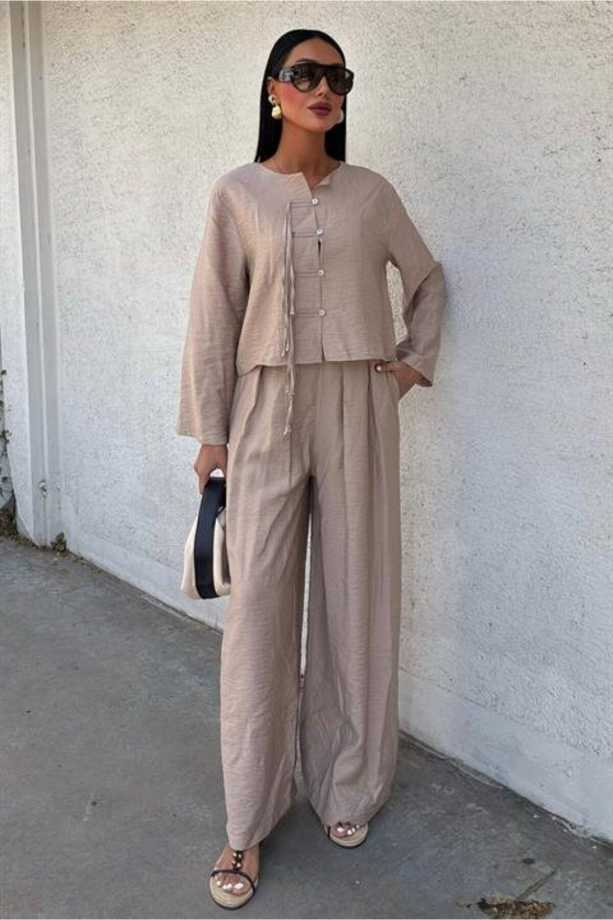 1001moda Önü İnce Kordon Detaylı Ve Double Paça Pantolonlu Takım 10180
