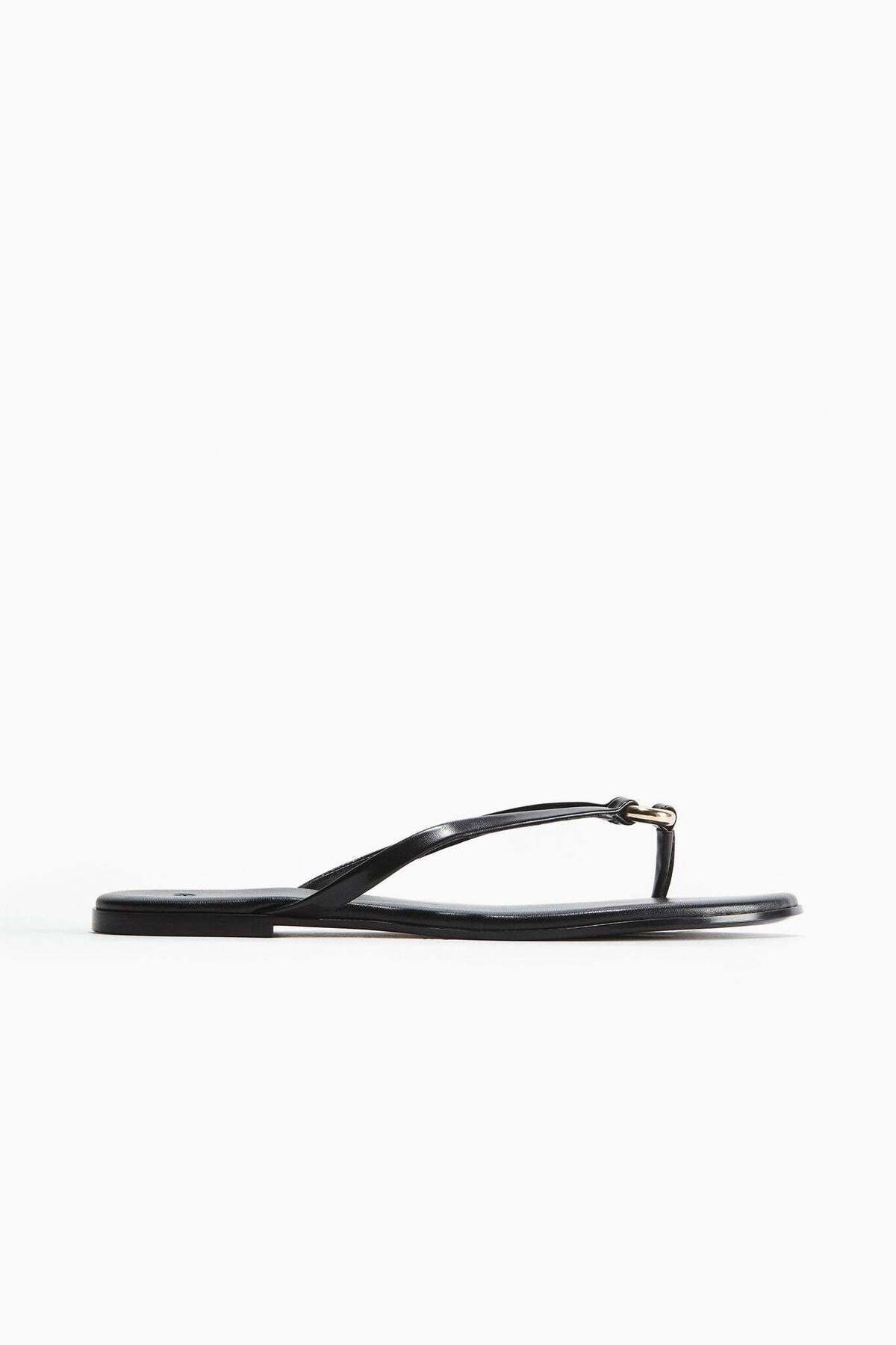 H&M-Ring-detail Flip-flops 3