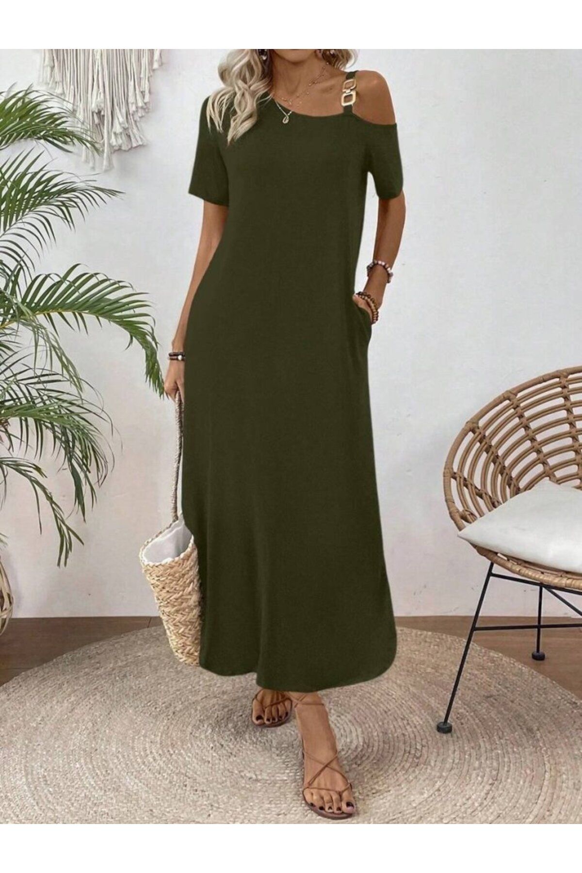 velmorafashion Kadın Tek Omuzdan Açık Toka Detaylı Yandan Yırtmaçlı Maksi Boy Viskon Elbise