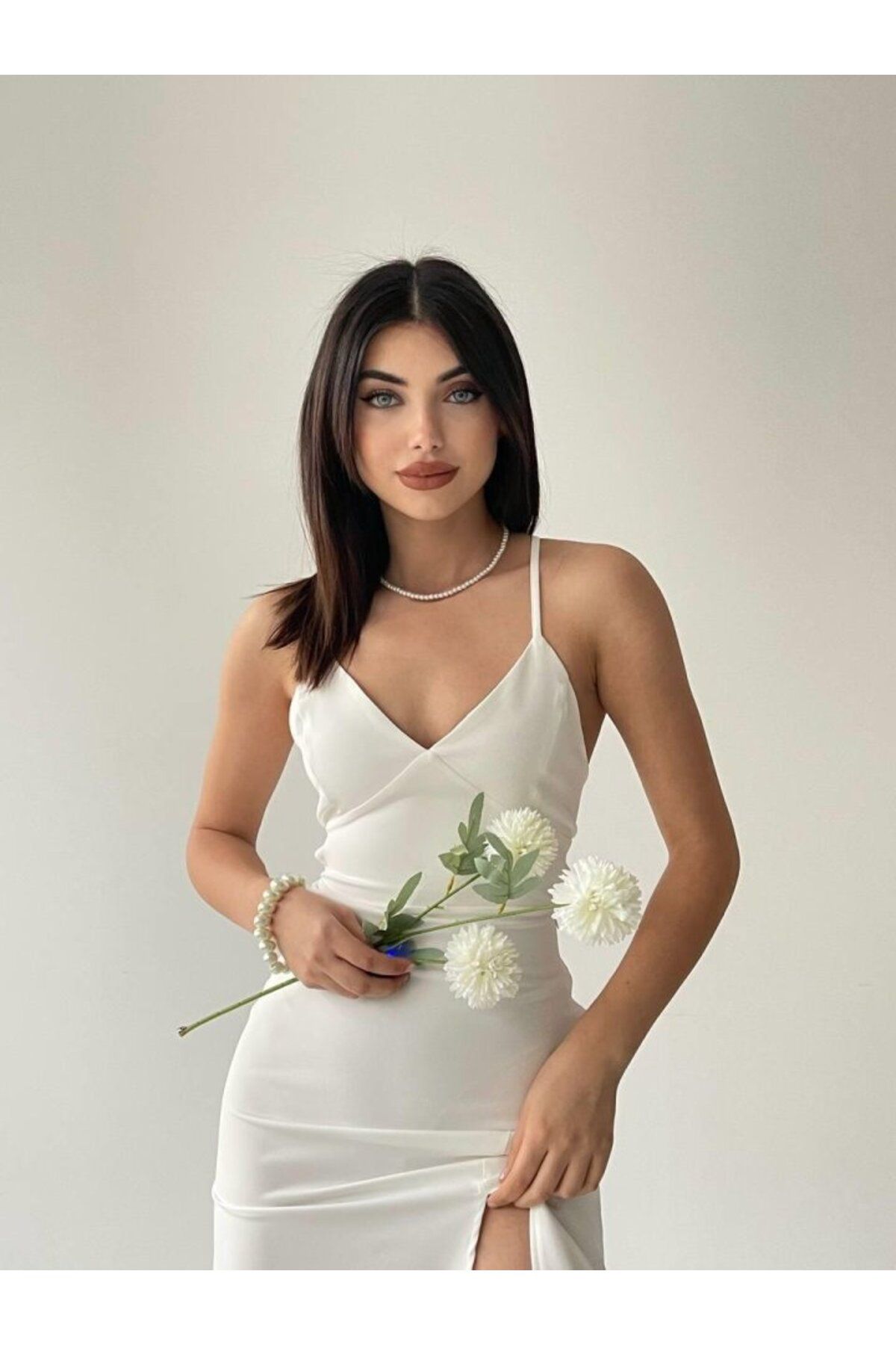 velmorafashion Kaitlyn Sırt Dekolteli V Yaka Yırtmaçlı Elbise