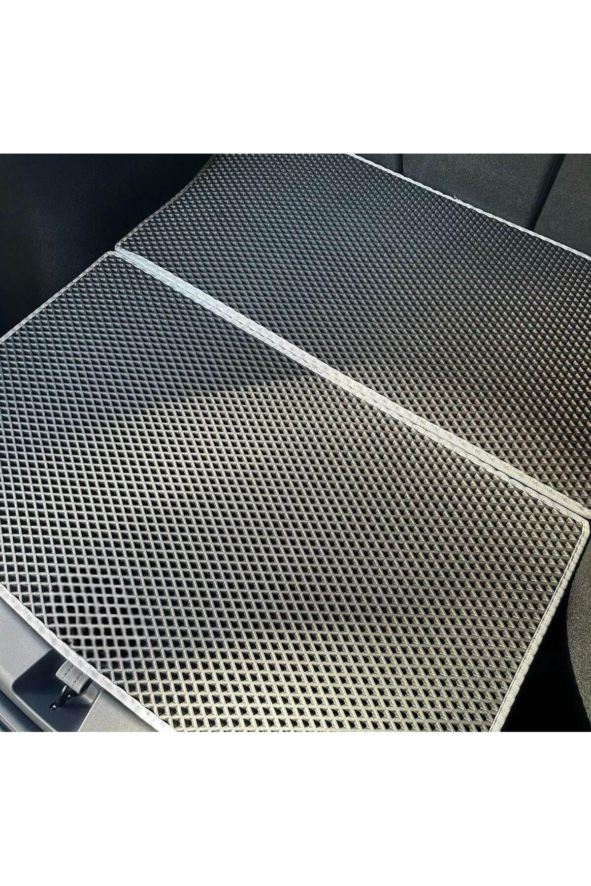 COLONY Tesla Model Y Hücreli Premium Eva Oto Bagaj Paspası & Bagaj Havuzu Siyah