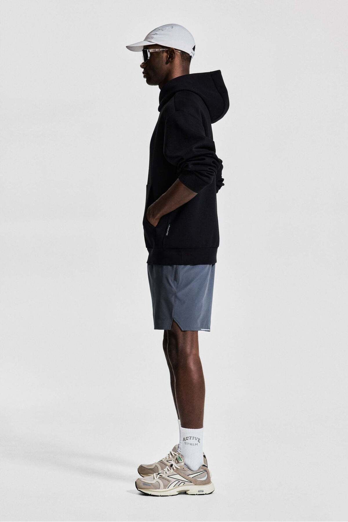 H&M-Mid-length running shorts in DryMove™ 4