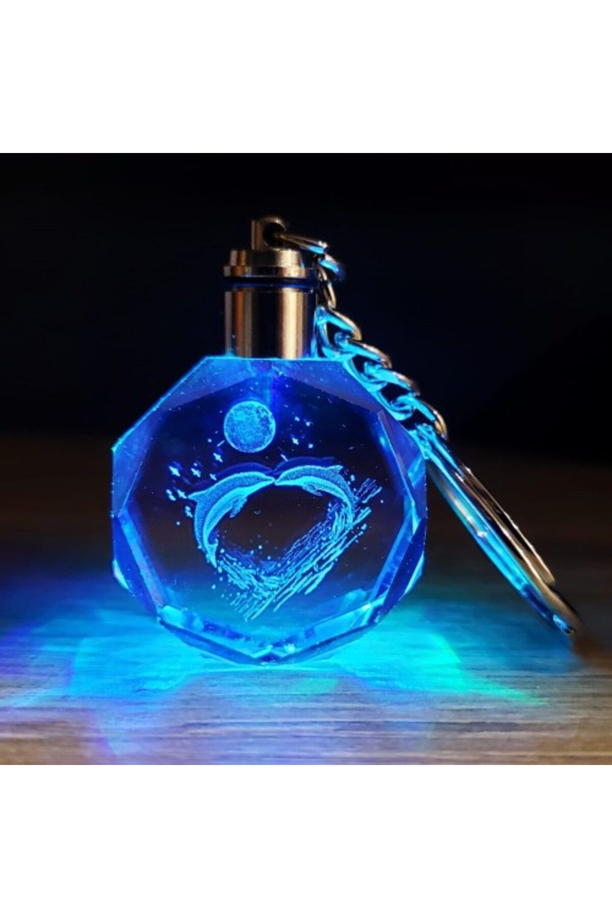 Shop58 Yunus Balığı Tasarımlı Renk Değiştiren Işıklı Anahtarlık