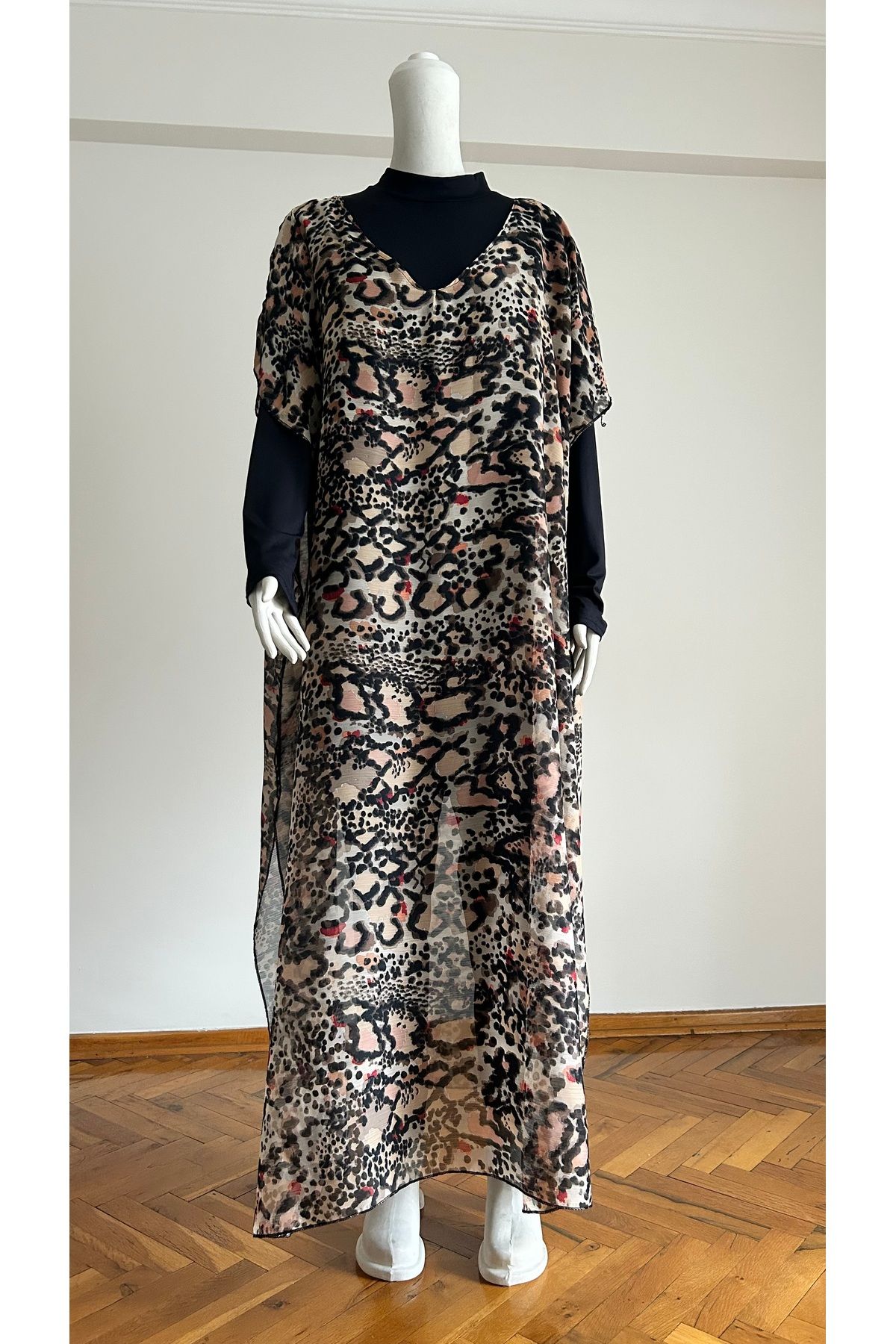 GİZGİYİM Leopar Desenli Şifon Kaftan Pareo Büyük Beden