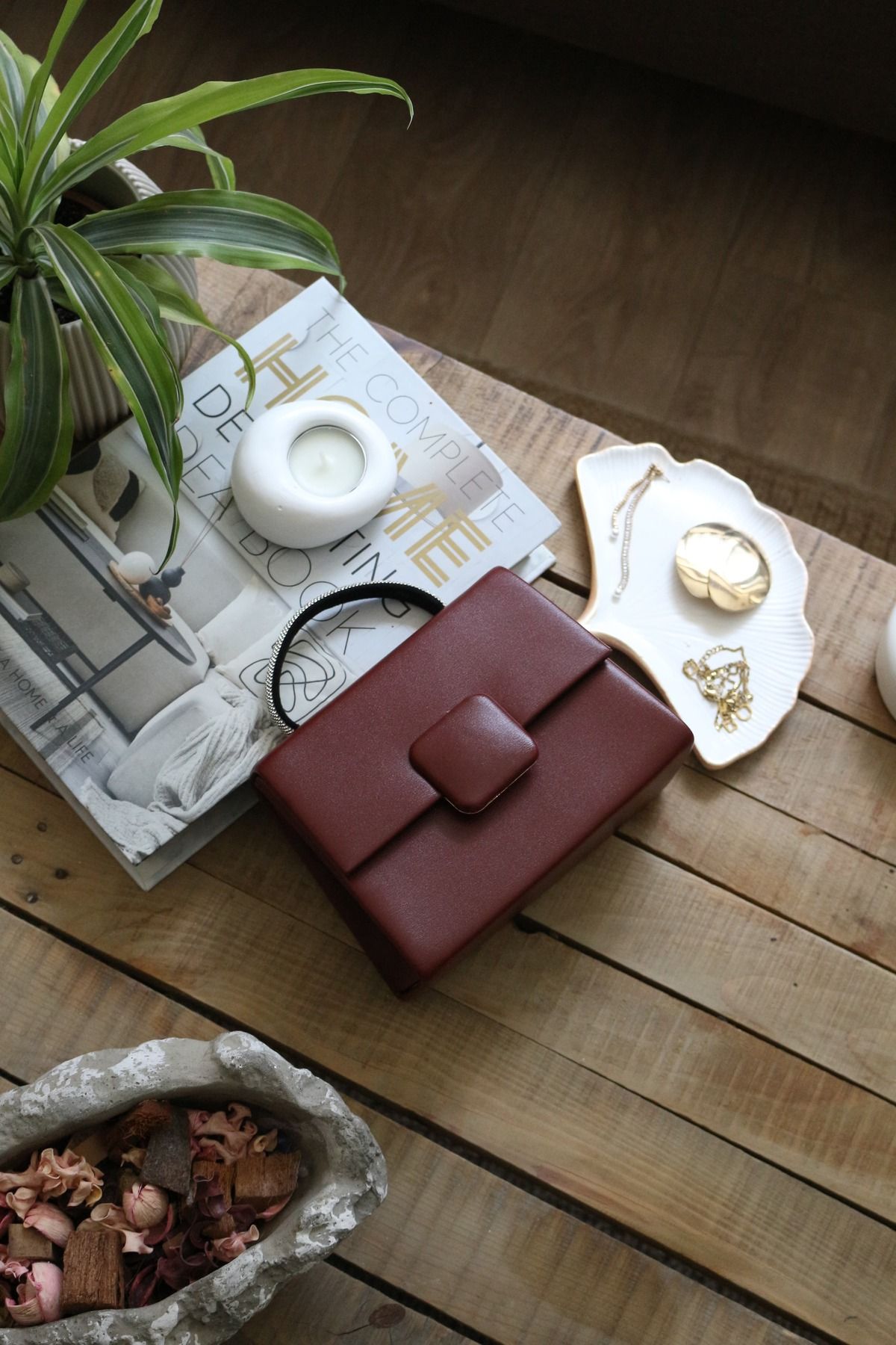 Moom Bag Kadın Bordo Kare Toka Aksesuarlı Taşlı Tutma Kulplu Abiye El Çantası Omuz Çantası