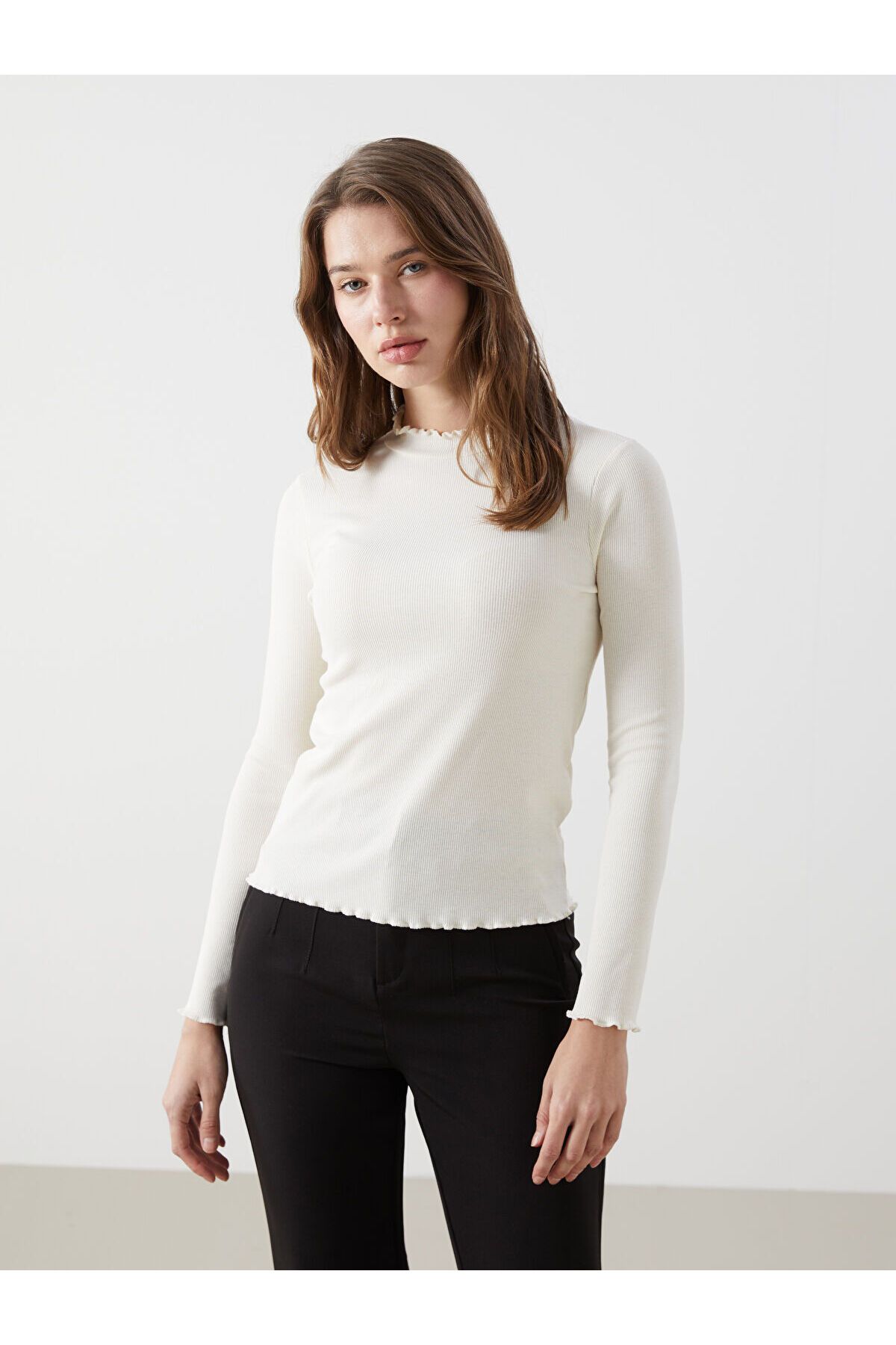 LC Waikiki Dik Yaka Kadın Body