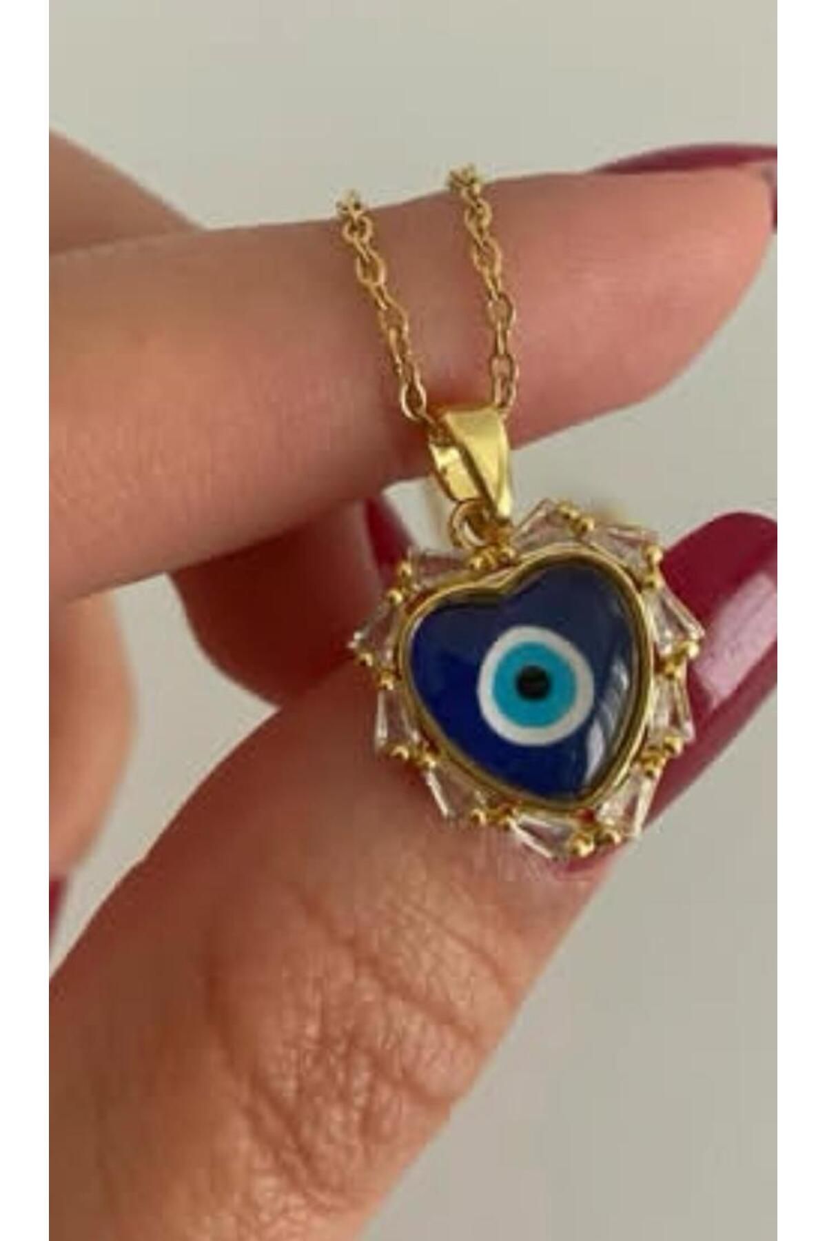melif accesories Altın Kalp Nazar Boncuklu Çelik Kolye - Şıklığınızı Yansıtır, Kötü Enerjilerden Korur