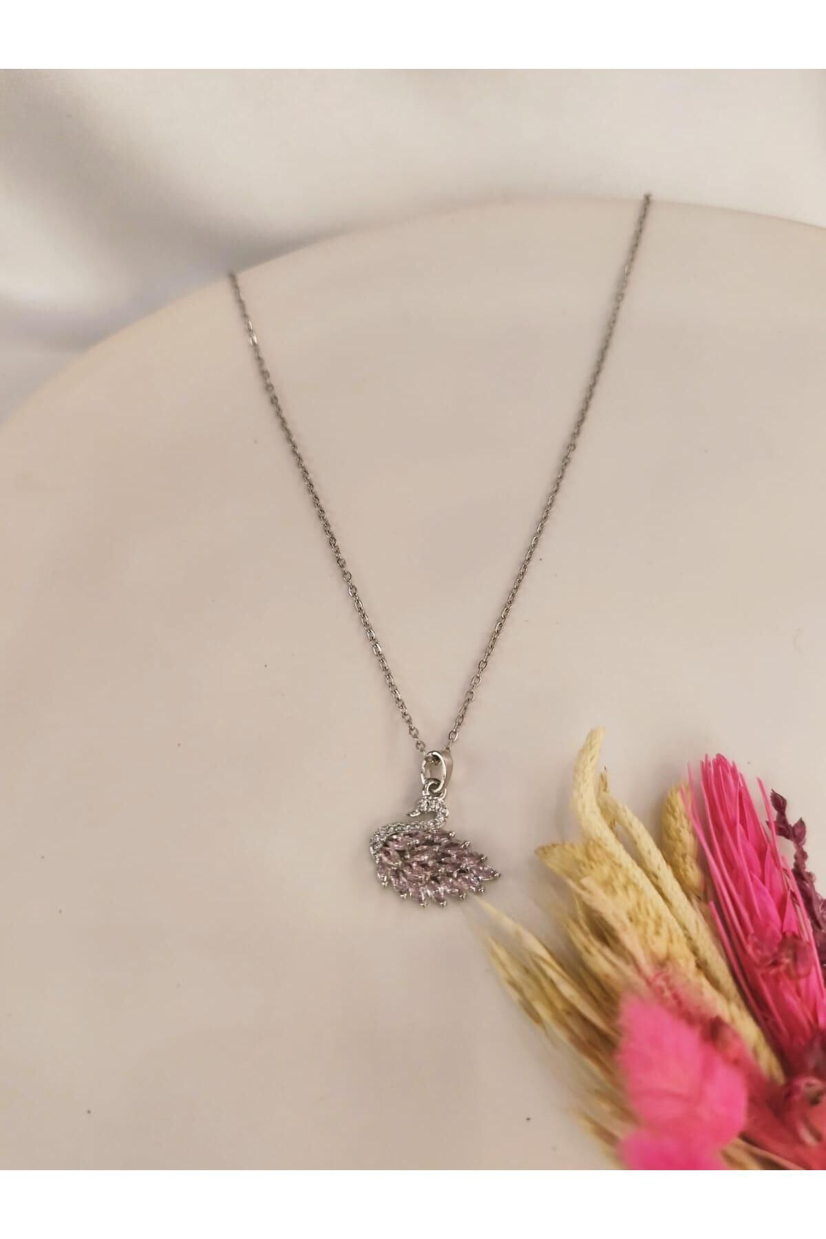 melif accesories Gümüş Renk Zincirli Pembe Zirkonyum Taşlı Kuğu Model Çelik Kolye