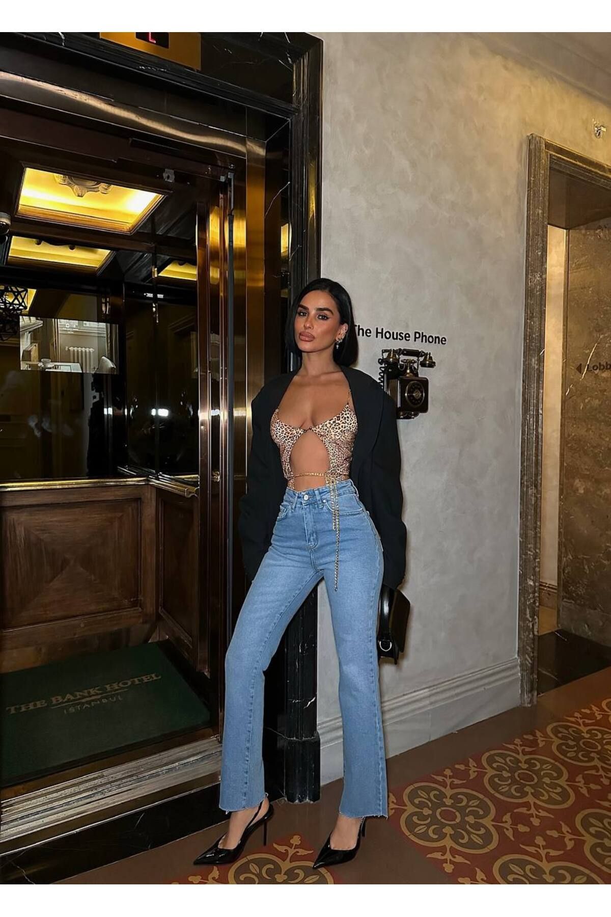 Gallogi Kadın, Likralı Mini Flare Bilek Hizasında Kot Pantolon