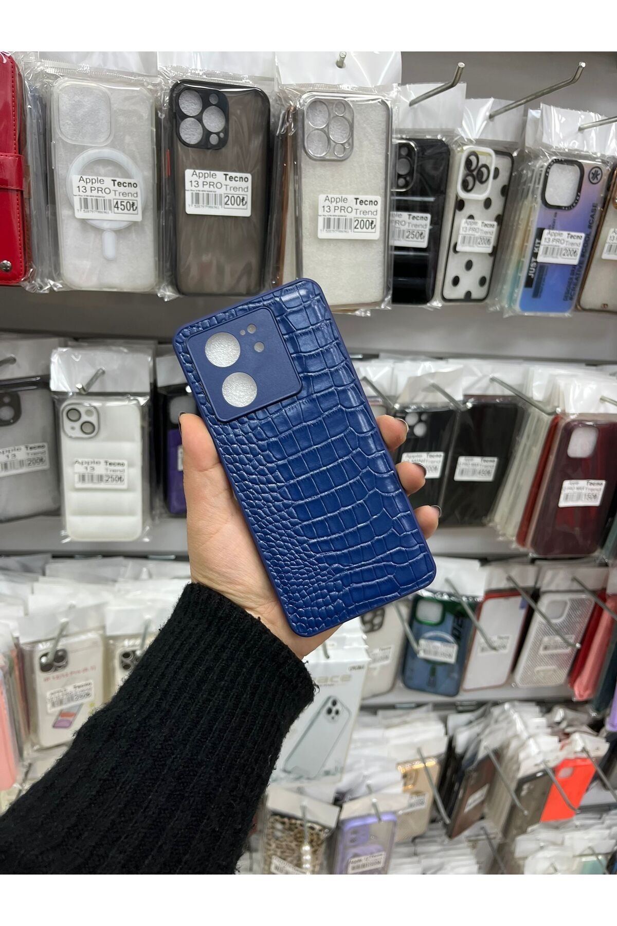 TECNOTREND İNFİNİX SMART 9 Dokulu Yüzey Çekmeye Dayanıklı Cep Telefon Kılıfı Pu Deri Kaplamalı Yumuşak