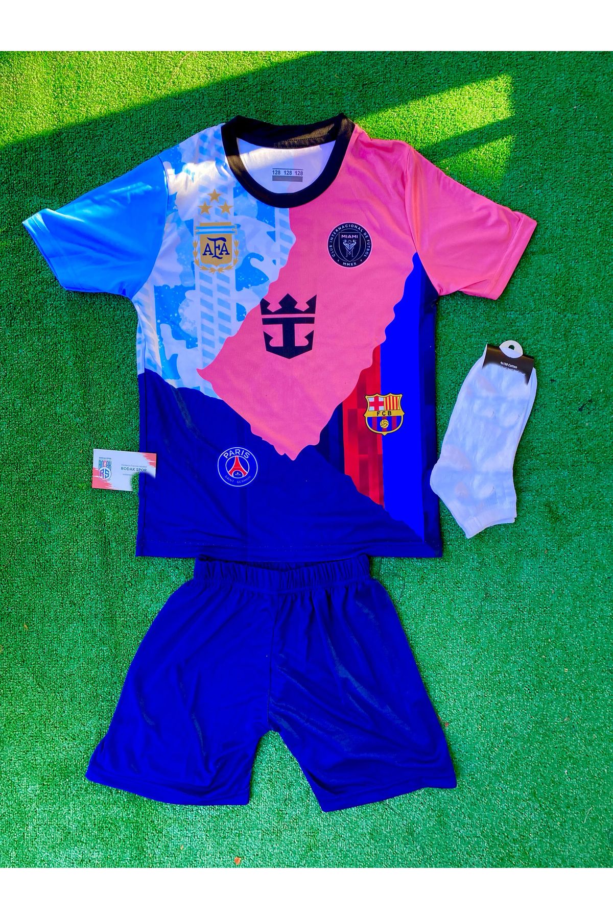RODAK SPOR MESSİ 10 ŞORTLU ÇOCUK ÖZEL TASARIM TÜM KLÜPLER T-Shirt