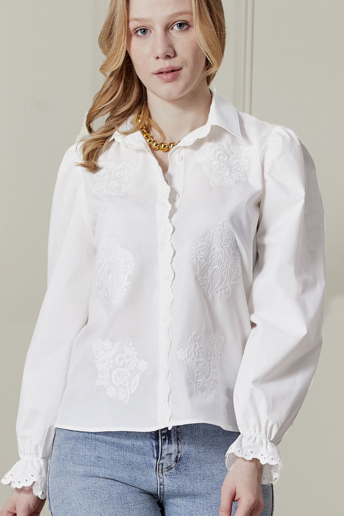 fumel women's clothing Kadın Beyaz Fisto Detaylı Prenses Vintage Gömlek