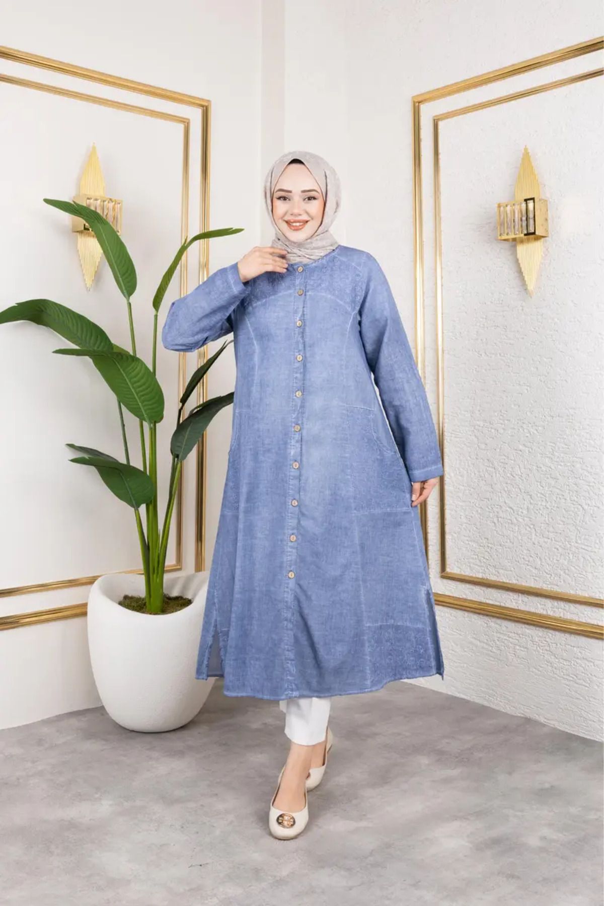 nevmira Capac Cu Nasturi Cu Model Scoici Femeie - 4