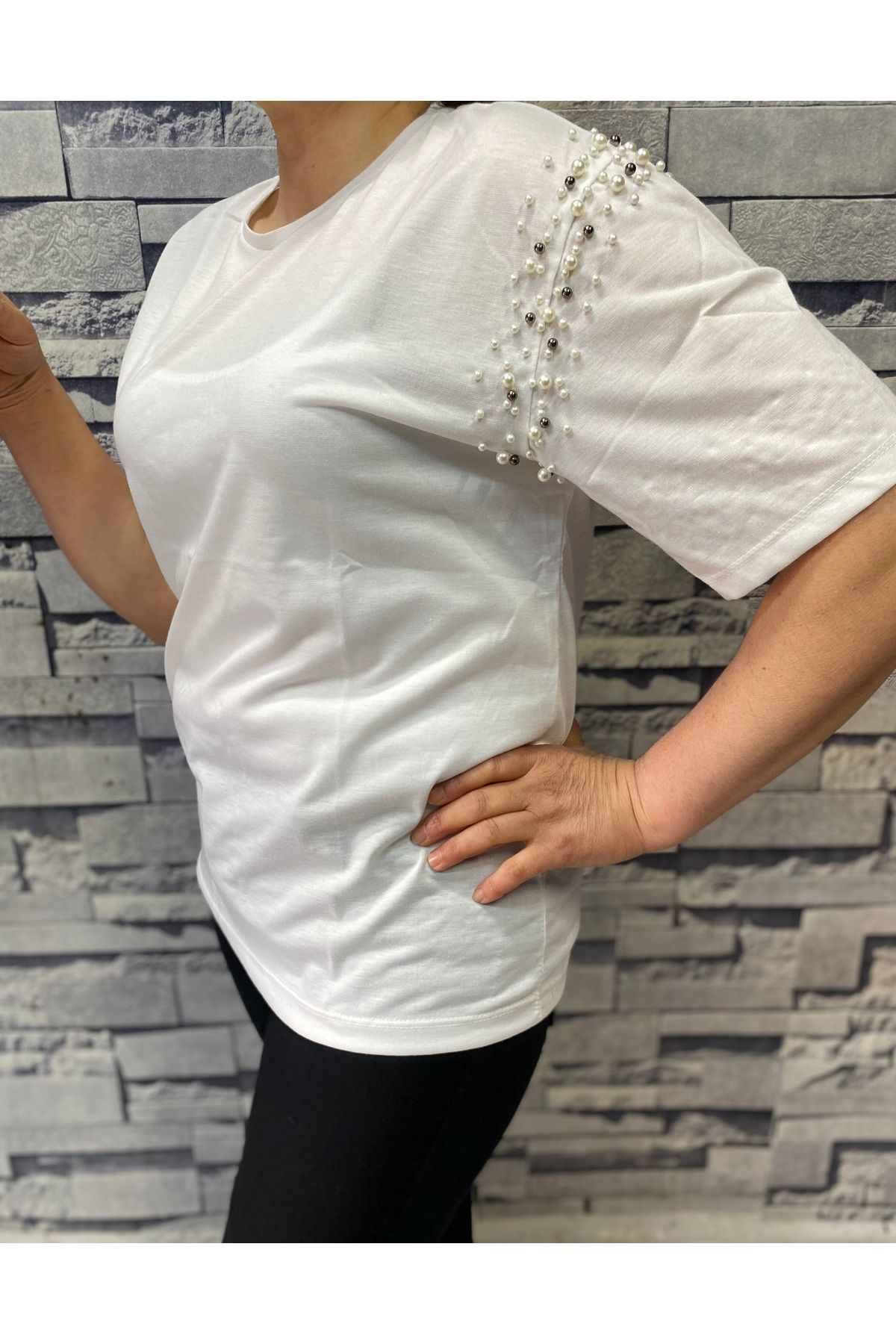 mzr Kolları Taşlı T-shirt