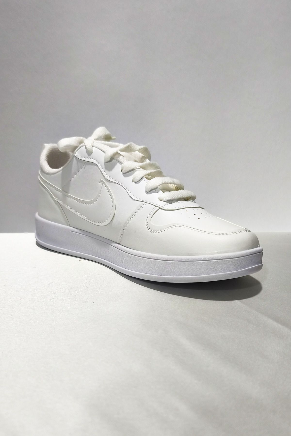 Ticen Erkek Beyaz Spor Ayakkabı | Günlük Rahat Sneaker | Yumuşak Taban Yürüyüş Ayakkabısı