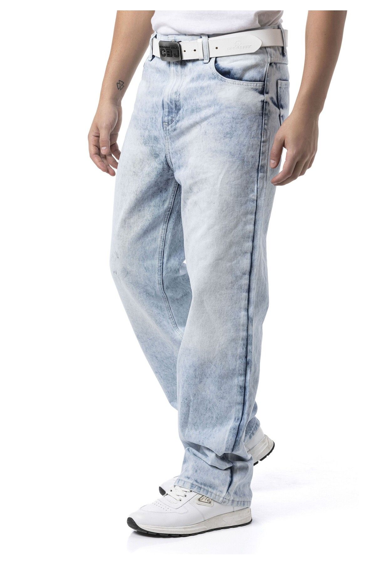 Cipo & Baxx CD903 – Men’s Wide Leg Relaxed Fit Trousers