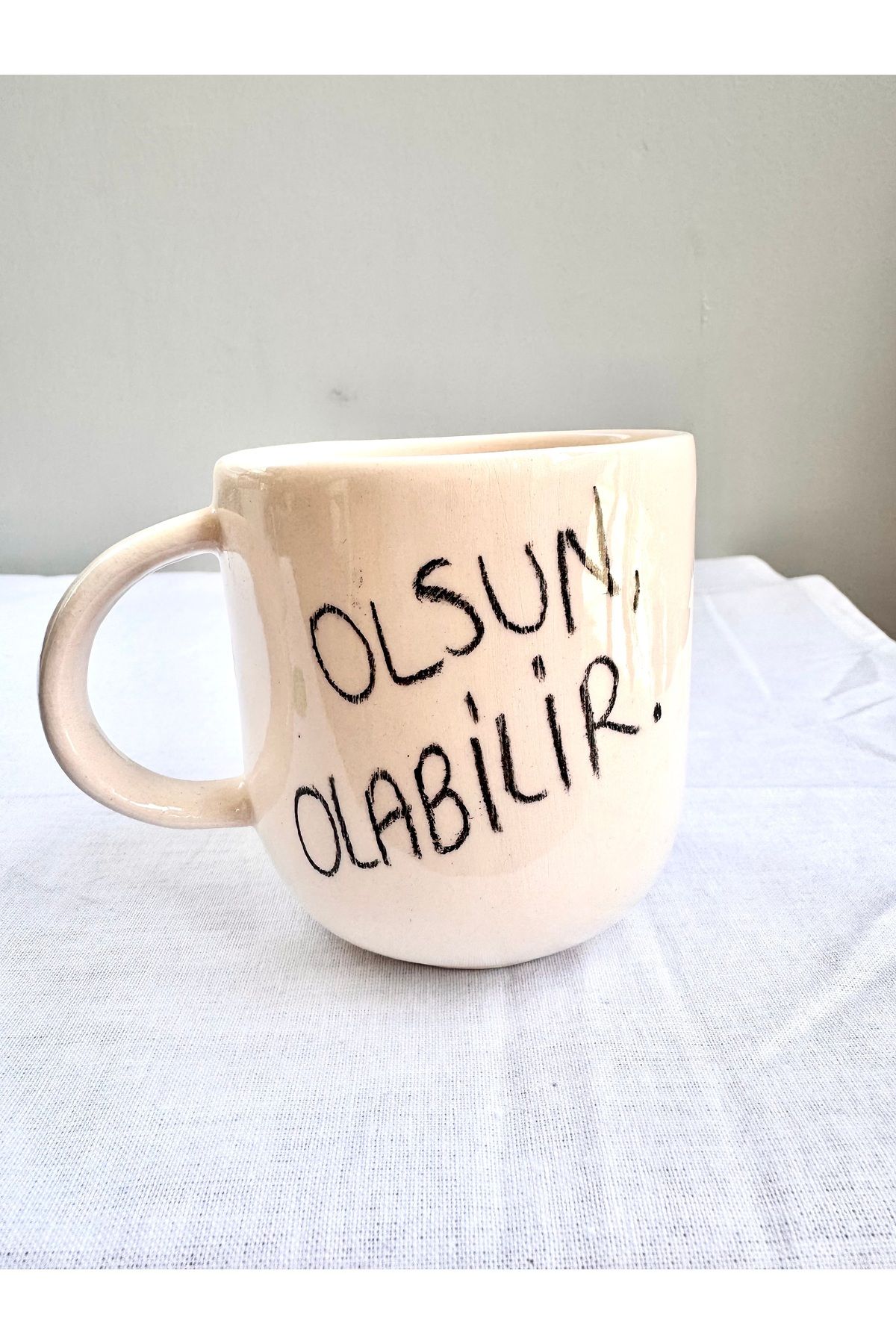 ArtPoint Olsun Olabilir mottolu fincan