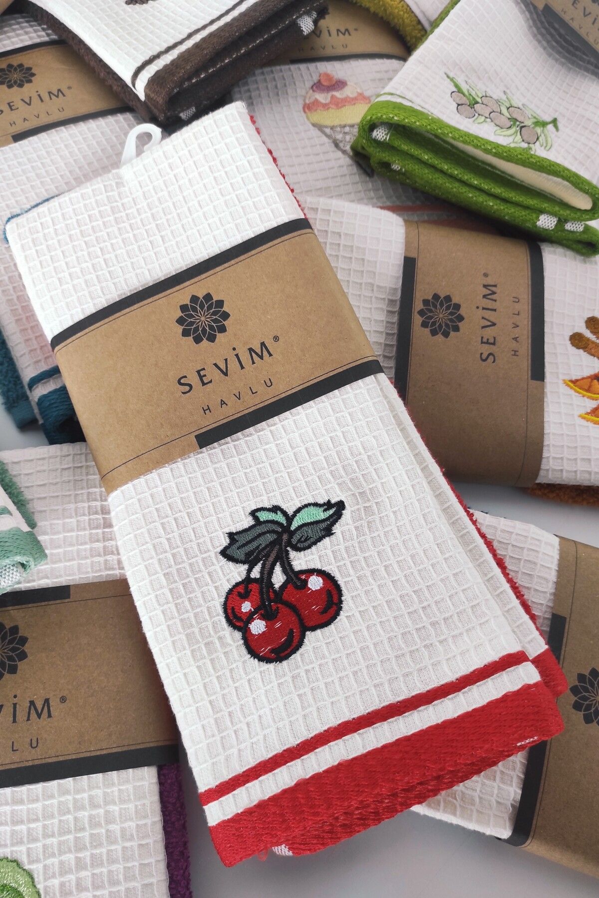 Sevim-Red Cherry Embroidered 2-piece Kitchen Towel Set 2