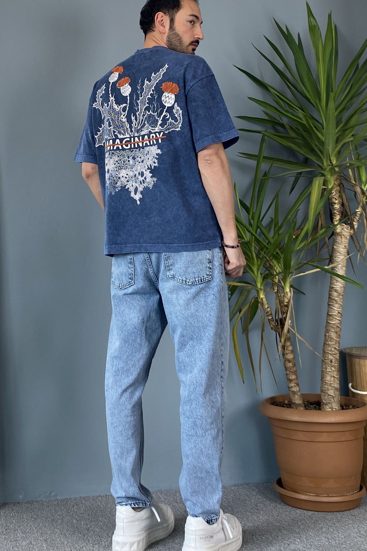Alışveriş Sokağı Bisiklet Yaka Imaginary Yıkamalı Oversize Tişört