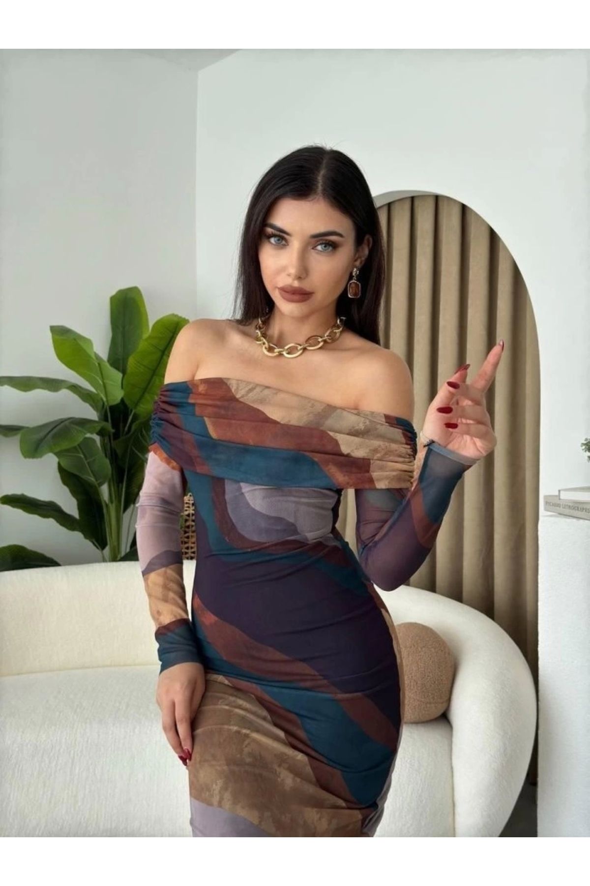 nedo7 Sevilla Madonna Yaka Tül Elbise
