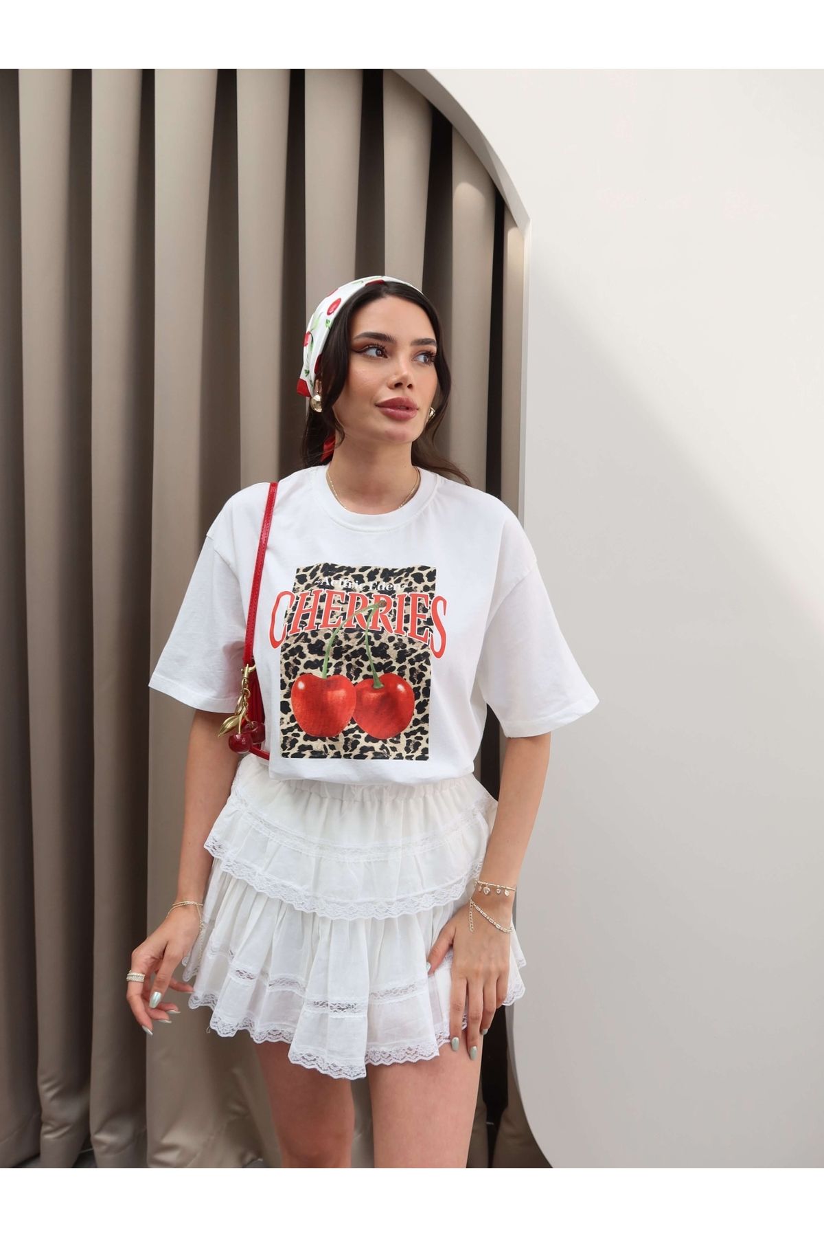 ESRAHELVACI Cherry Baskılı Oversize Tshirt
