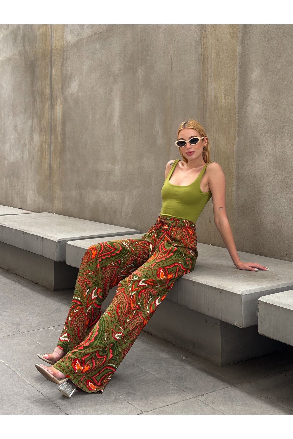 MAMAYAGA Kadın Yüksek Bel Kuşaklı Desenli %100 Viscose Pamuk Geniş Paça Şık Casual Büyük Beden Curve Pantolon