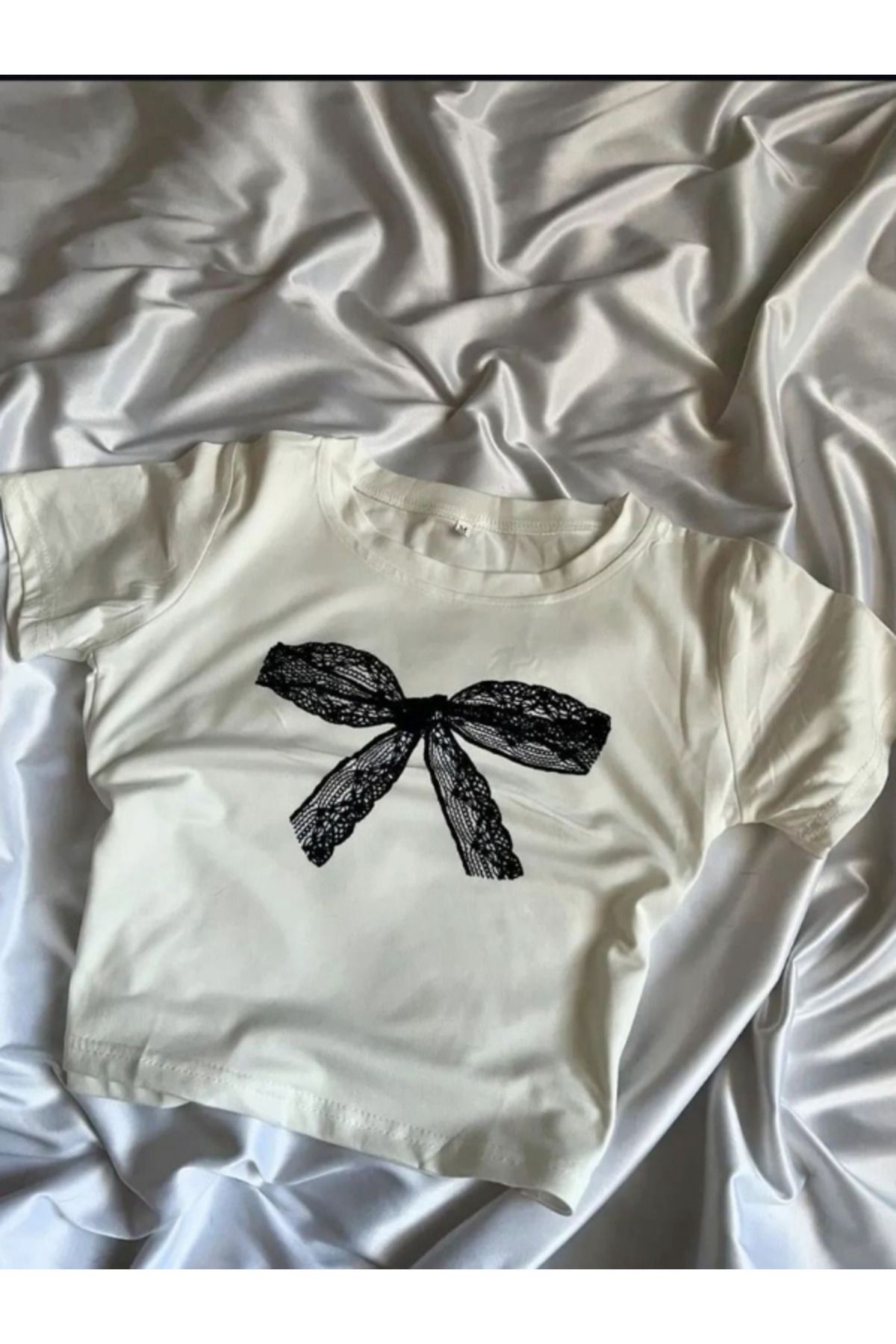 DEEFWEAR DREICH BLACK RIBBON BASKILI BEYAZ CROP