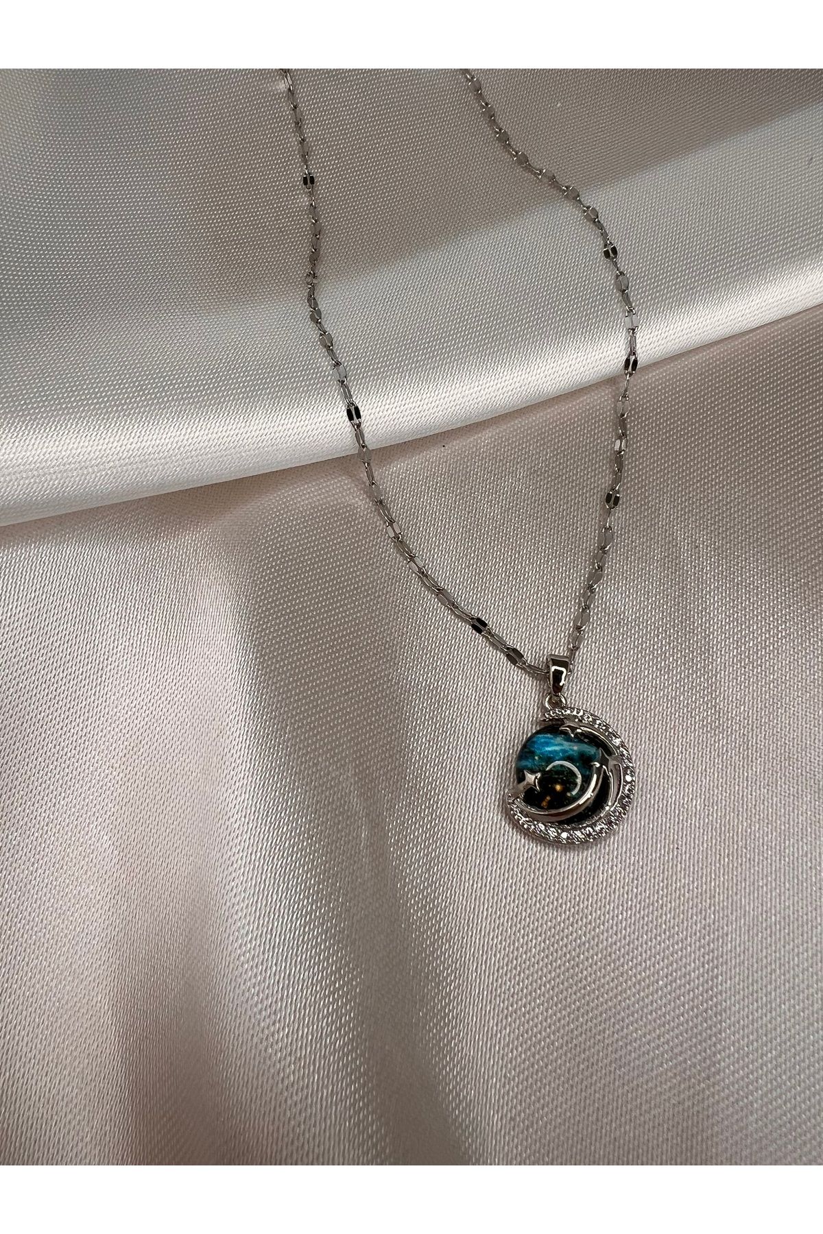 Butik Samanyolu Yıldızlı Çelik Kolye