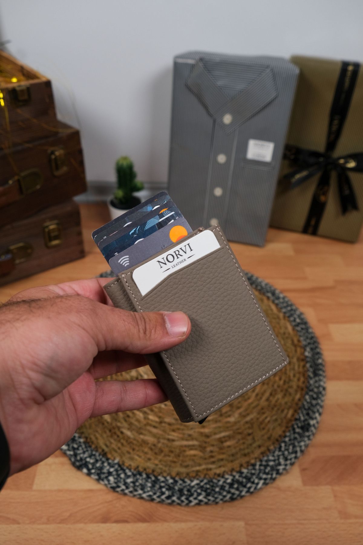 Norvi Leather Mekanizmalı Otomatik Hakiki Deri Kartlık Kadın Vizon