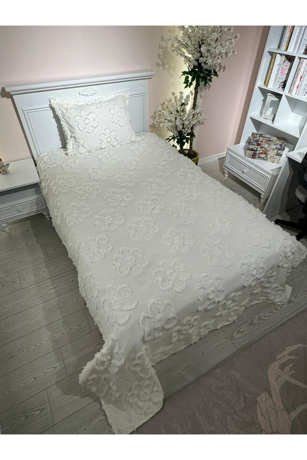BlueMaison-Puffy Single Bedspread Daisy Ecru 2