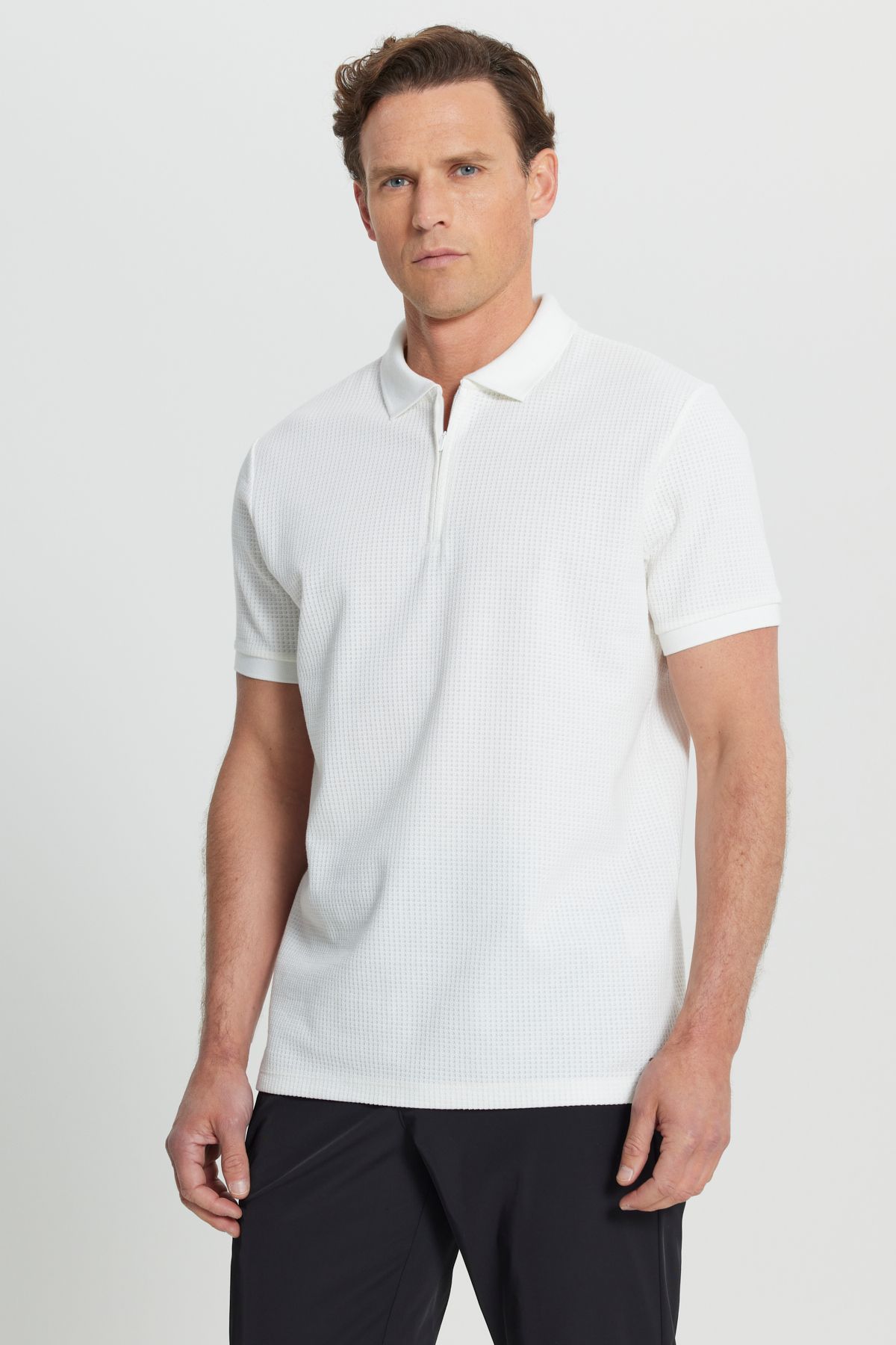 ALTINYILDIZ CLASSICS Erkek Ekru Pamuklu Slim Fit Dar Kesim Polo Yaka Jakarlı Esnek Tişört