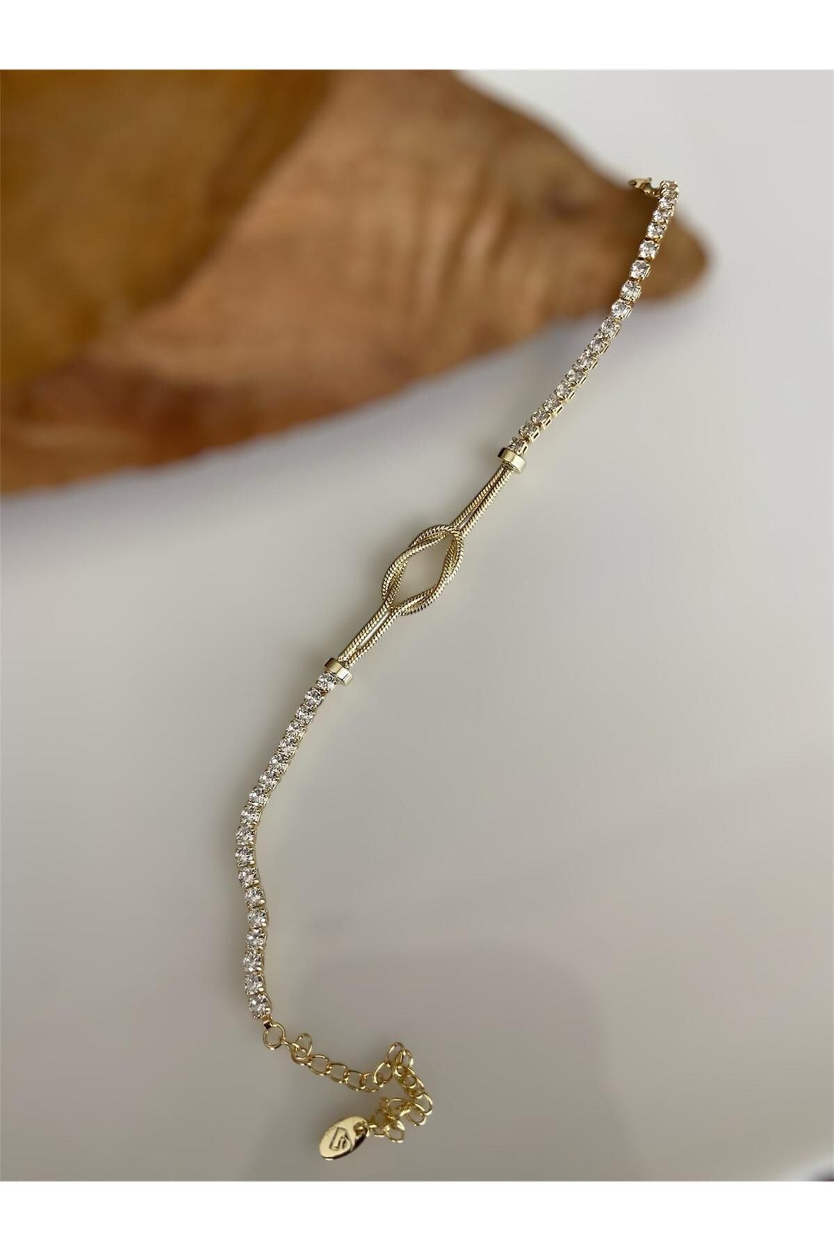 Allen Accessories ZİRKON TAŞLI TASARIM BİLEKLİK