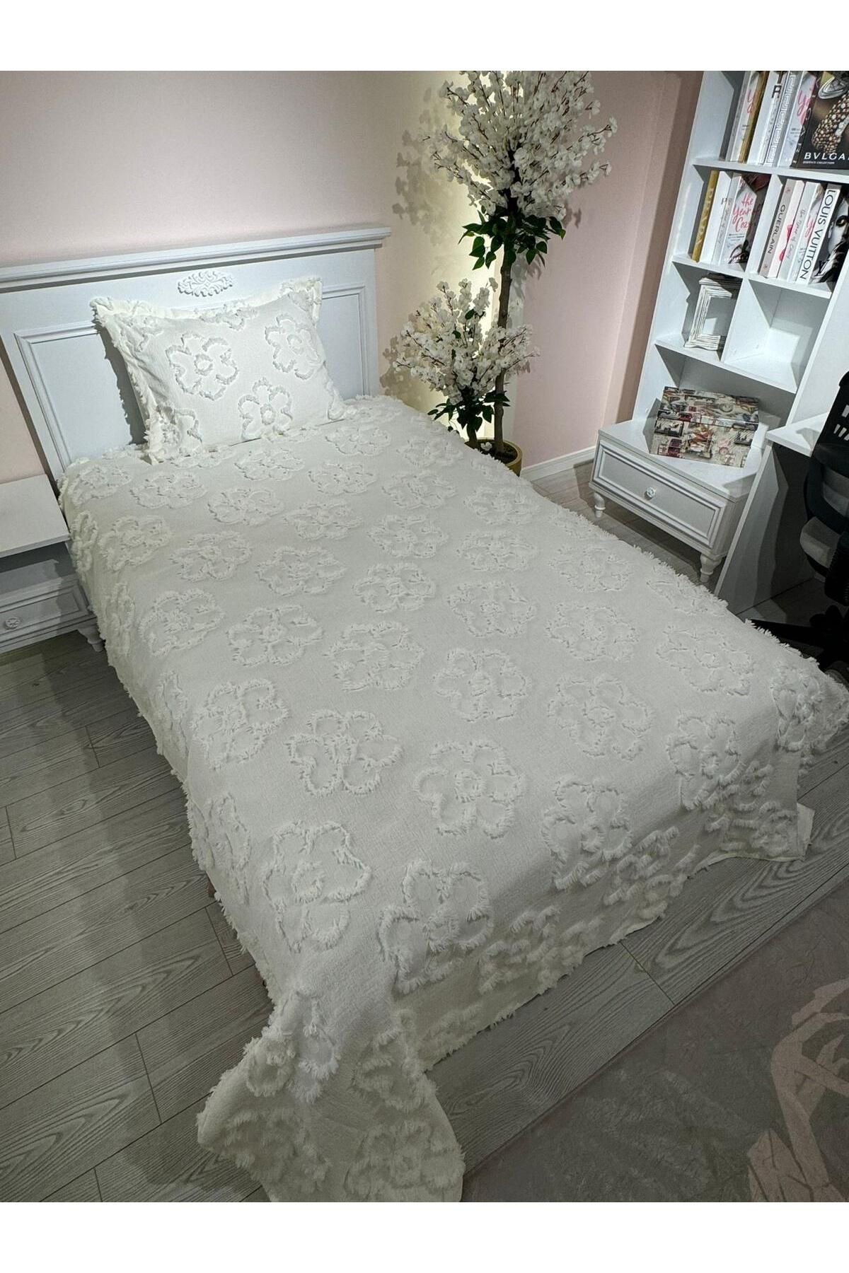 BlueMaison-Puffy Single Bedspread Daisy Ecru 3