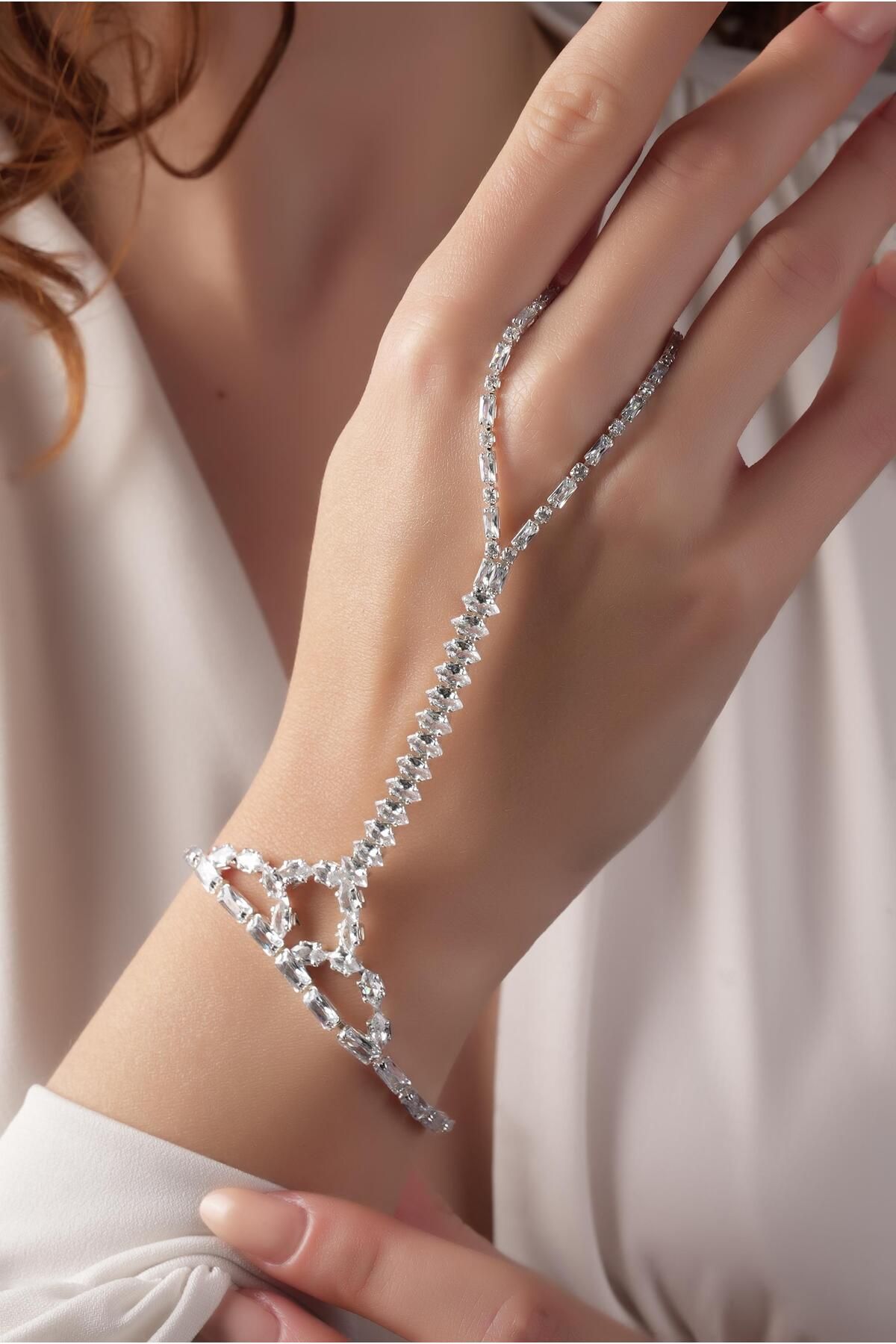 Çlk Accessories Premium Abiye Şahmeran Bileklik Damla Taş Şahmeran bileklik 7080500