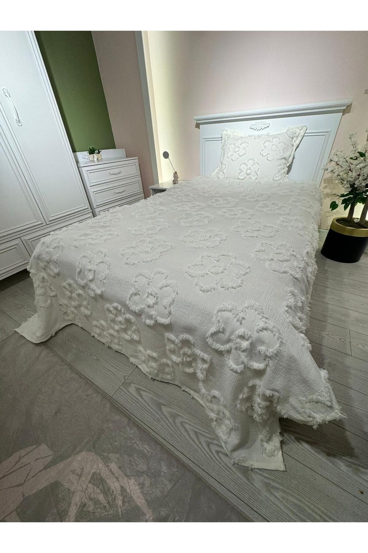 BlueMaison-Puffy Single Bedspread Daisy Ecru 4