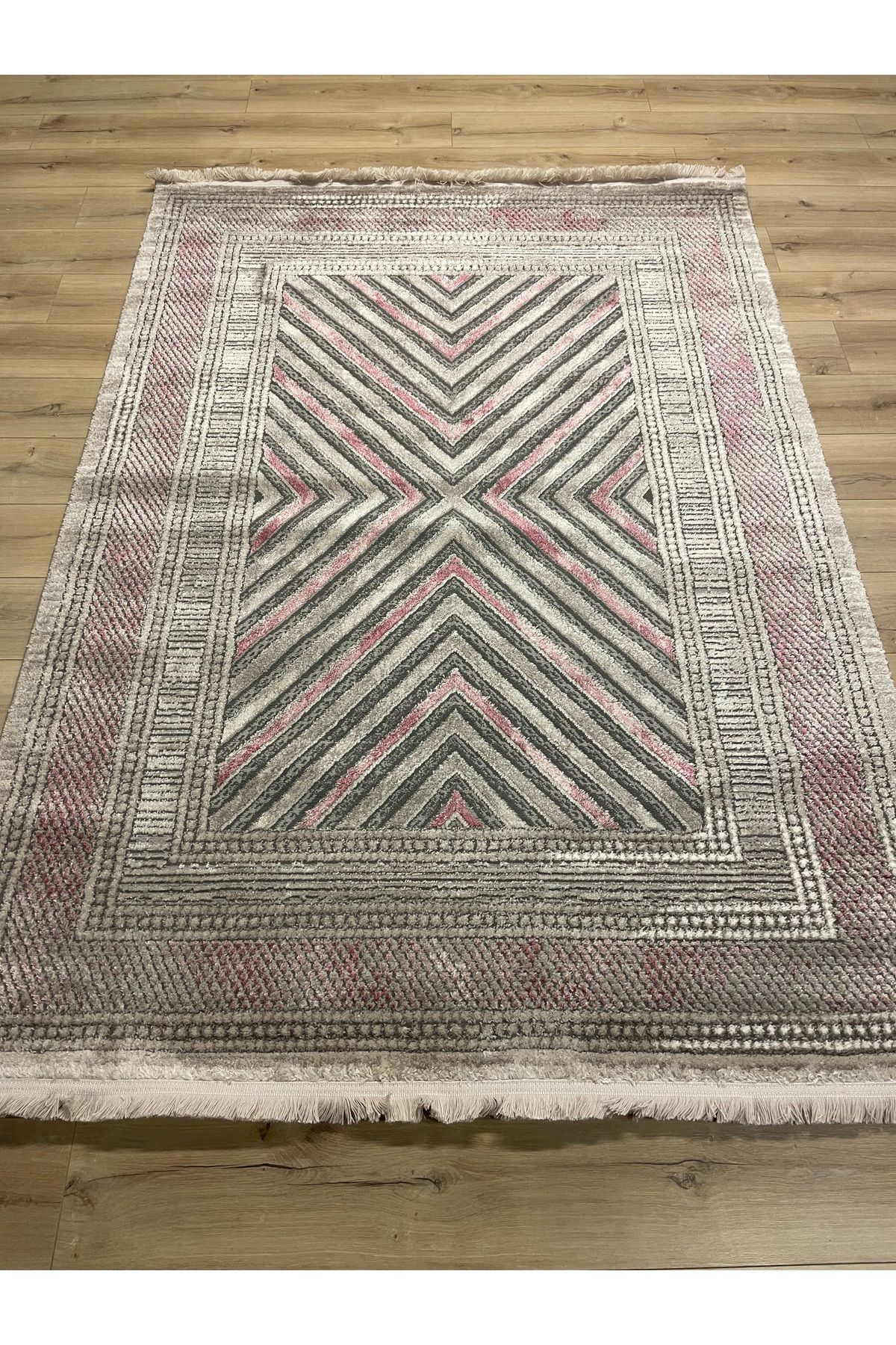 Merinos Halı MERİNOS İHRAÇ FAZLASI 160x230 EBATLI HALI
