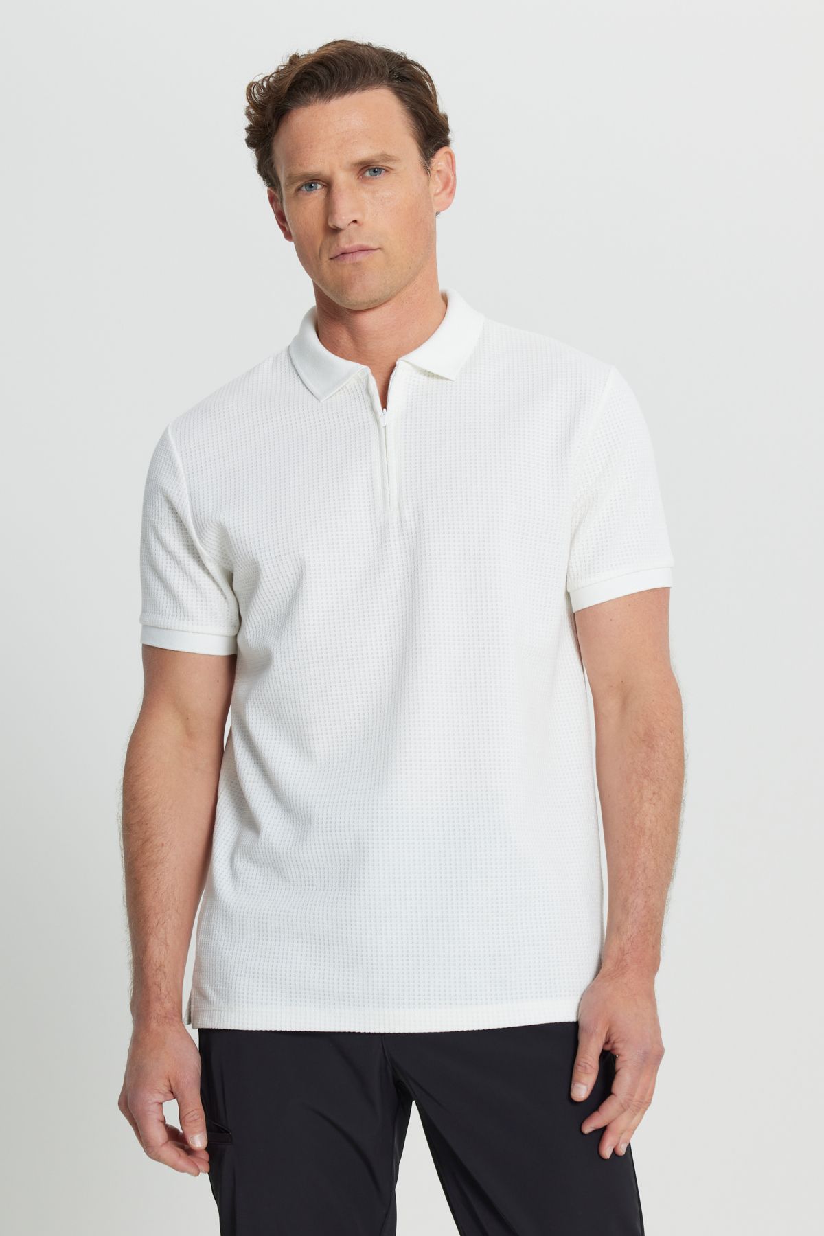 ALTINYILDIZ CLASSICS-Men's Ecru Cotton Slim Fit Slim Fit Polo Neck Jacquard Stretch T-Shirt 3