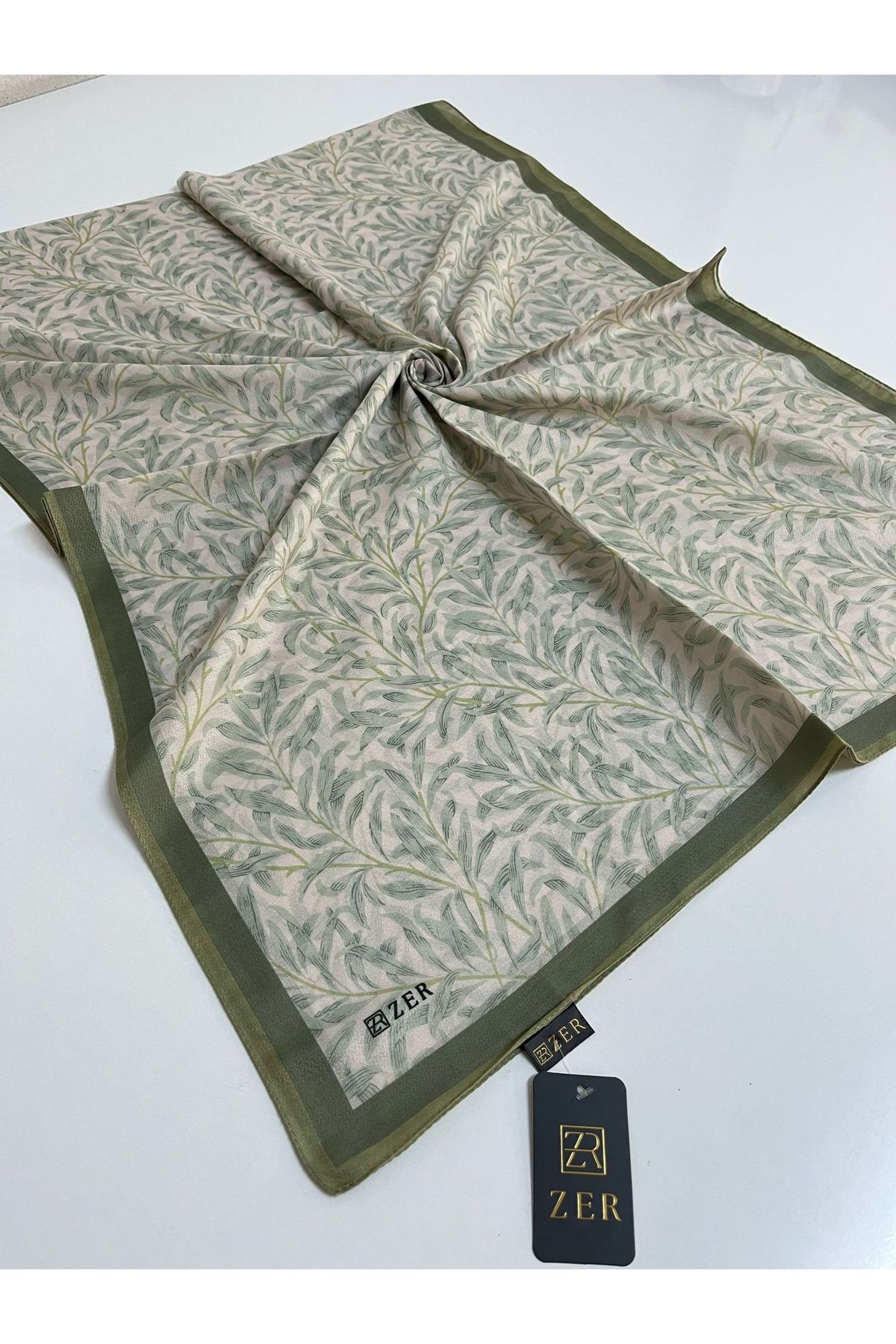 Butik Yeni Kaymayan Yaprak Desenli Soft Organik Zer Şal