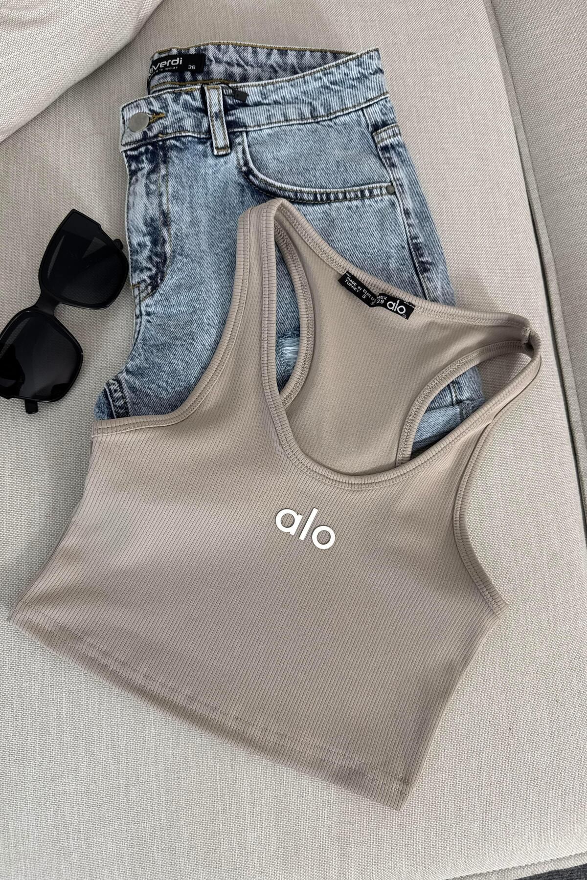 Butik Gardrop Marka Halter Yaka Crop Bluz Vizon