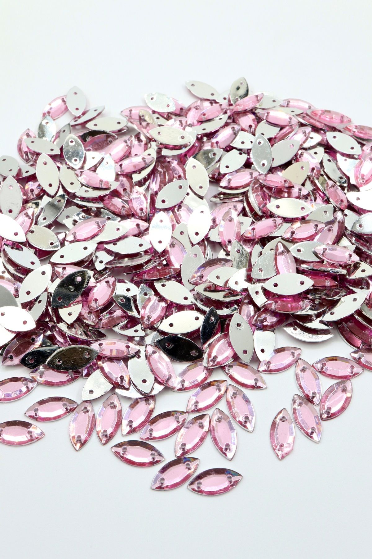 YENİCİ Mekik Plastik Dikme Taş 1000 Adet (7*14)