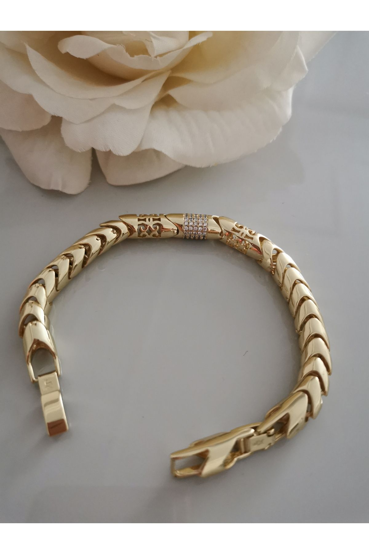 Tasarım Xuping 14K Zirkon Taşlı Balıksırtı Bileklik