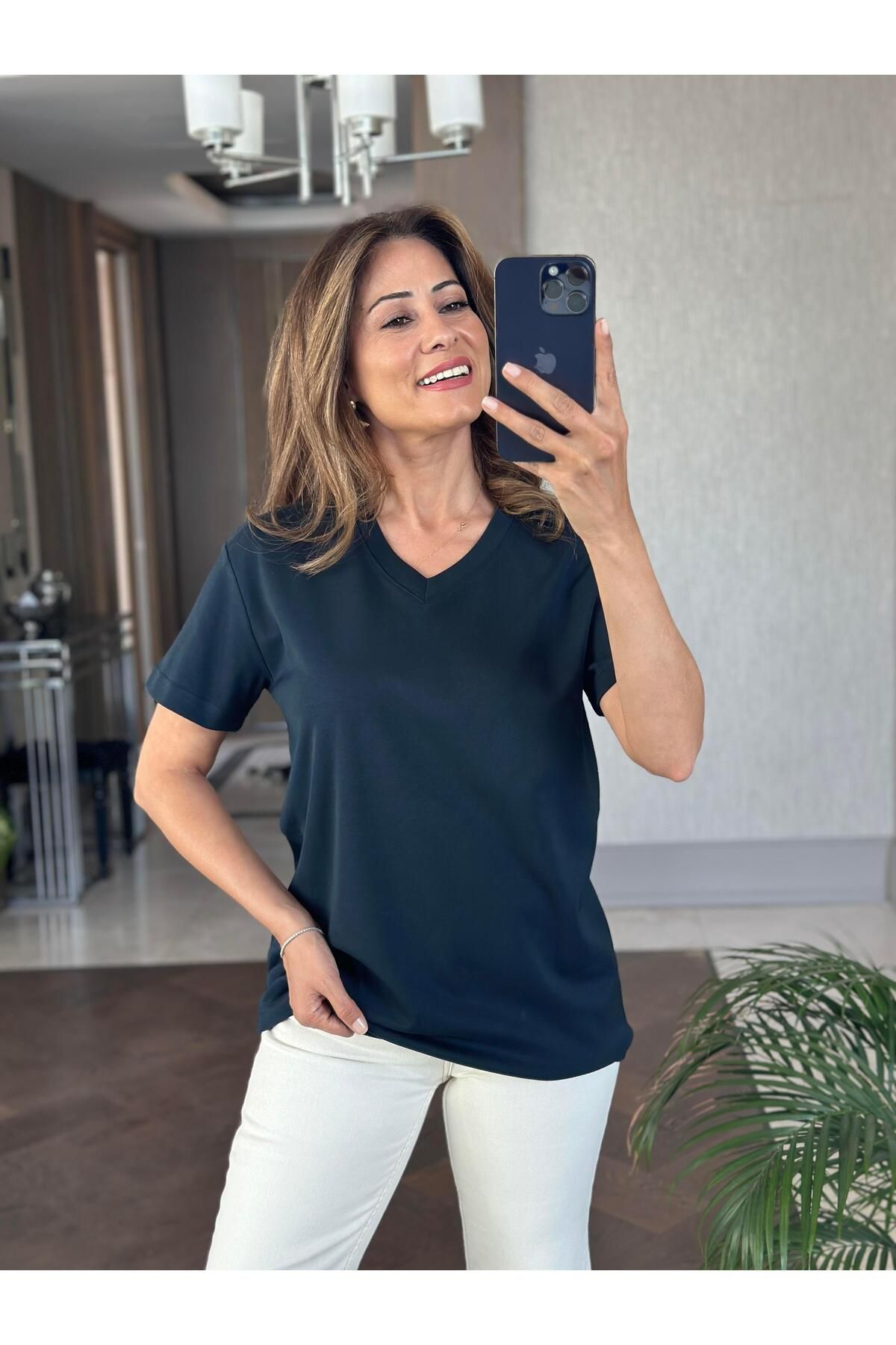 Forlady4 Lacivert V Yaka MD Model Kadın T-Shirt