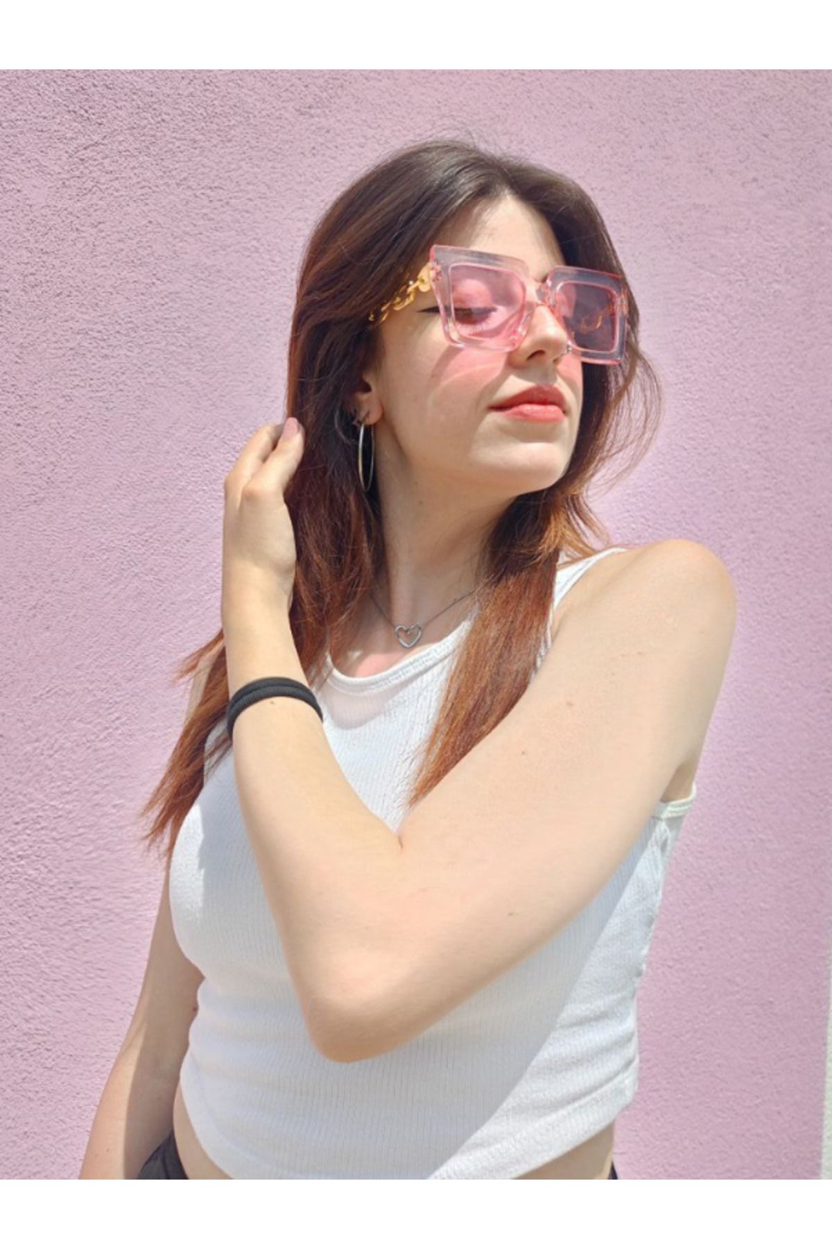 Sunglasses Kadın Pembe Büyük Çerçeve Altın Zincirli Güneş Gözlüğü