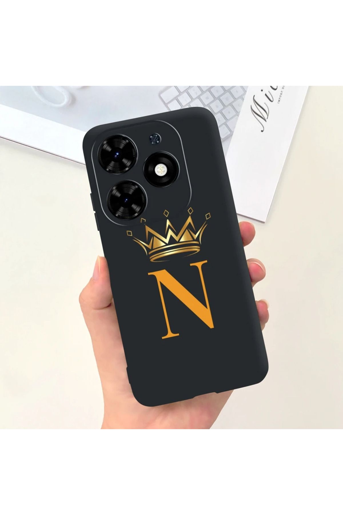 Rotaks İnfinix Hot 40i Uyumlu Harfli Taç Baskılı Kişiye Özel Silikon Telefon Kılıfı - N