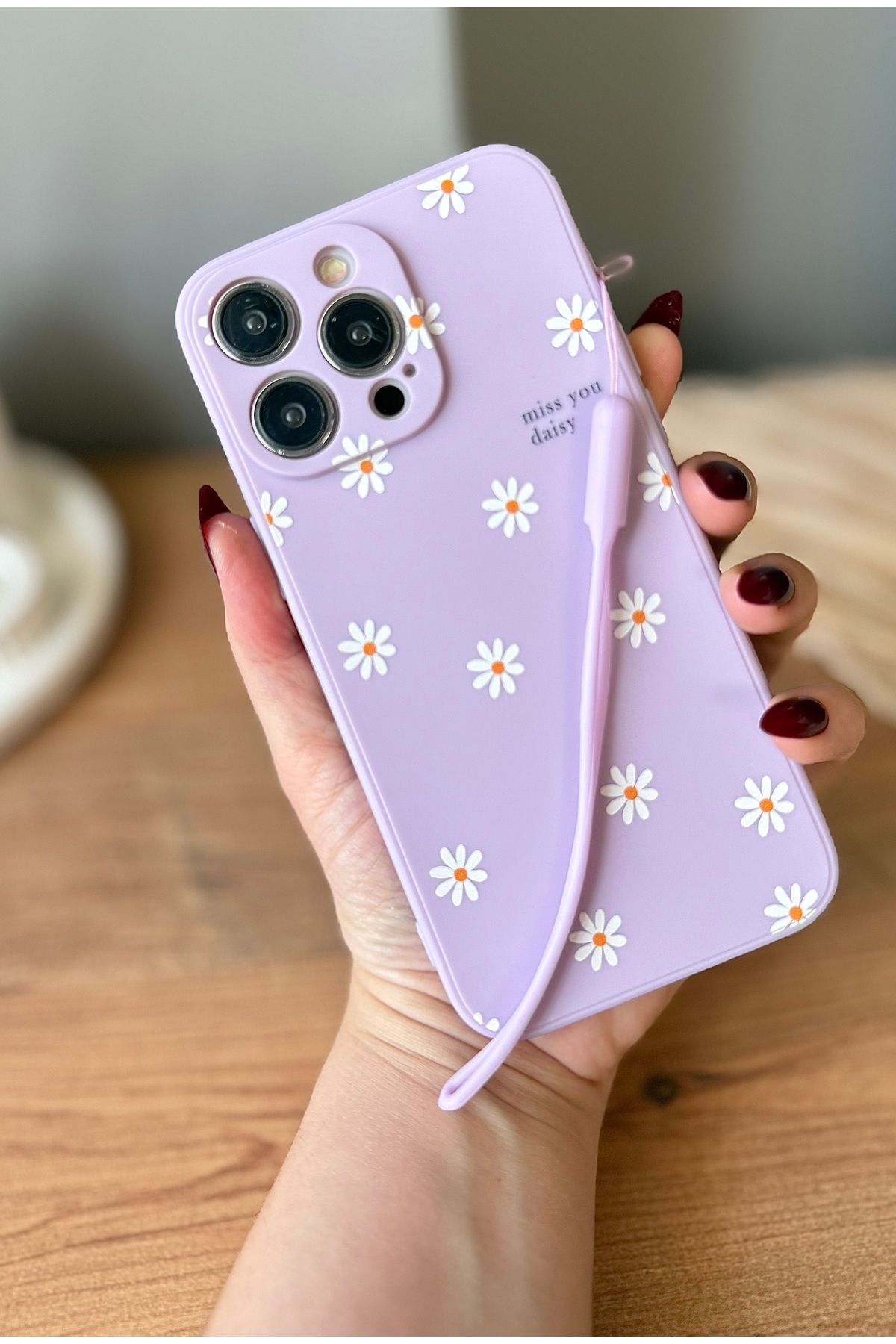 MirazTasarim IPHONE 15 PROMAX TELEFON İPLİ LİLA PAPATYA DESENLİ KILIF