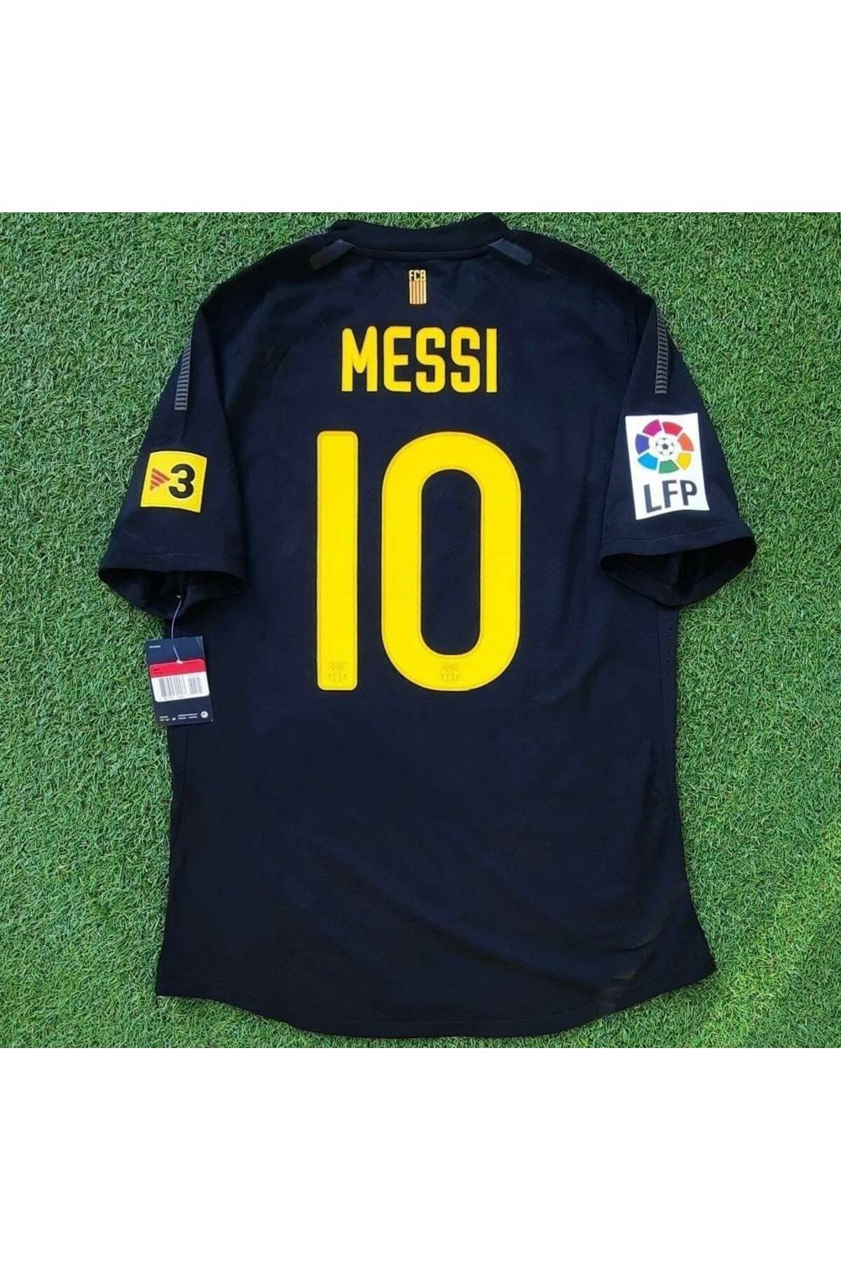 DAYIBALI DÜKKAN DAYIBALI FCB Lionel Messi 2011/12 Sezonu Deplasman Retro Forması (SİYAH)