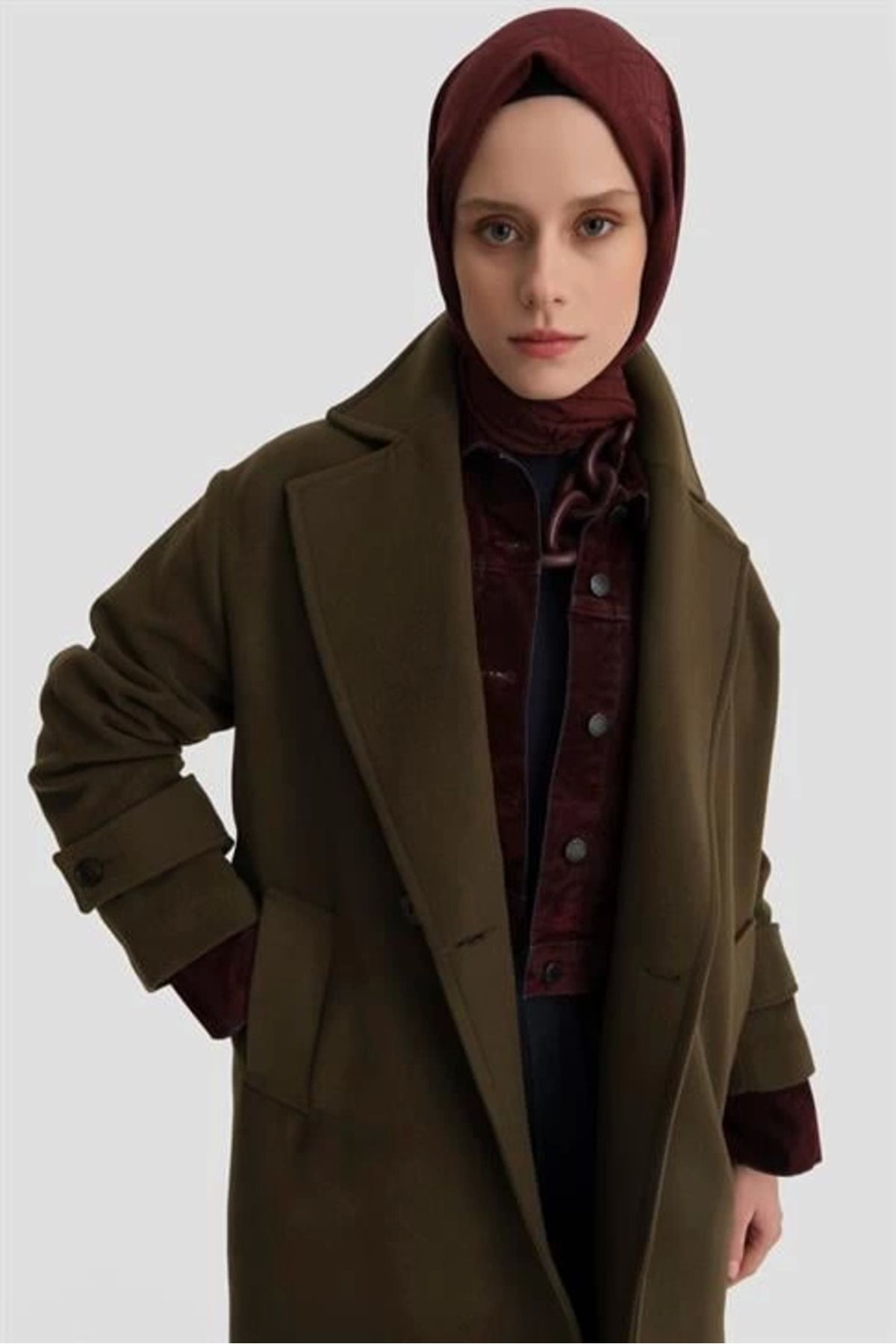 aradimtaradim Armine Kaban 24K7615 Haki