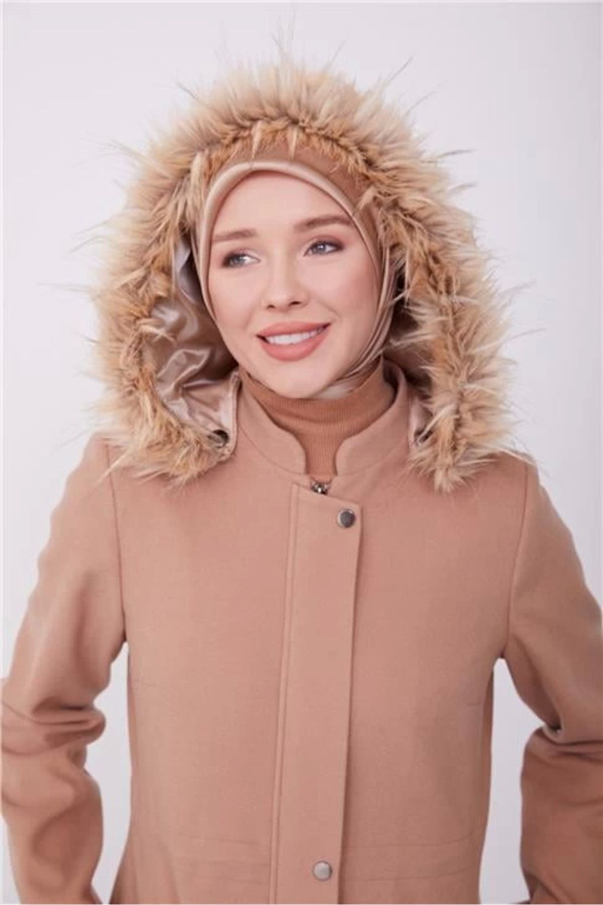 aradimtaradim Armine Kaban 23KD2308 Camel