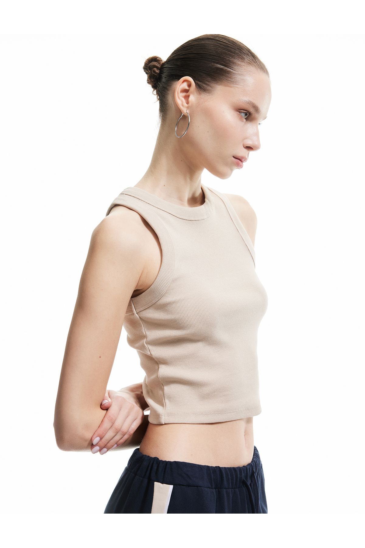 Koton Yeni Sezon Halter Yaka Fitilli Slim Fit Crop Kadın Atlet