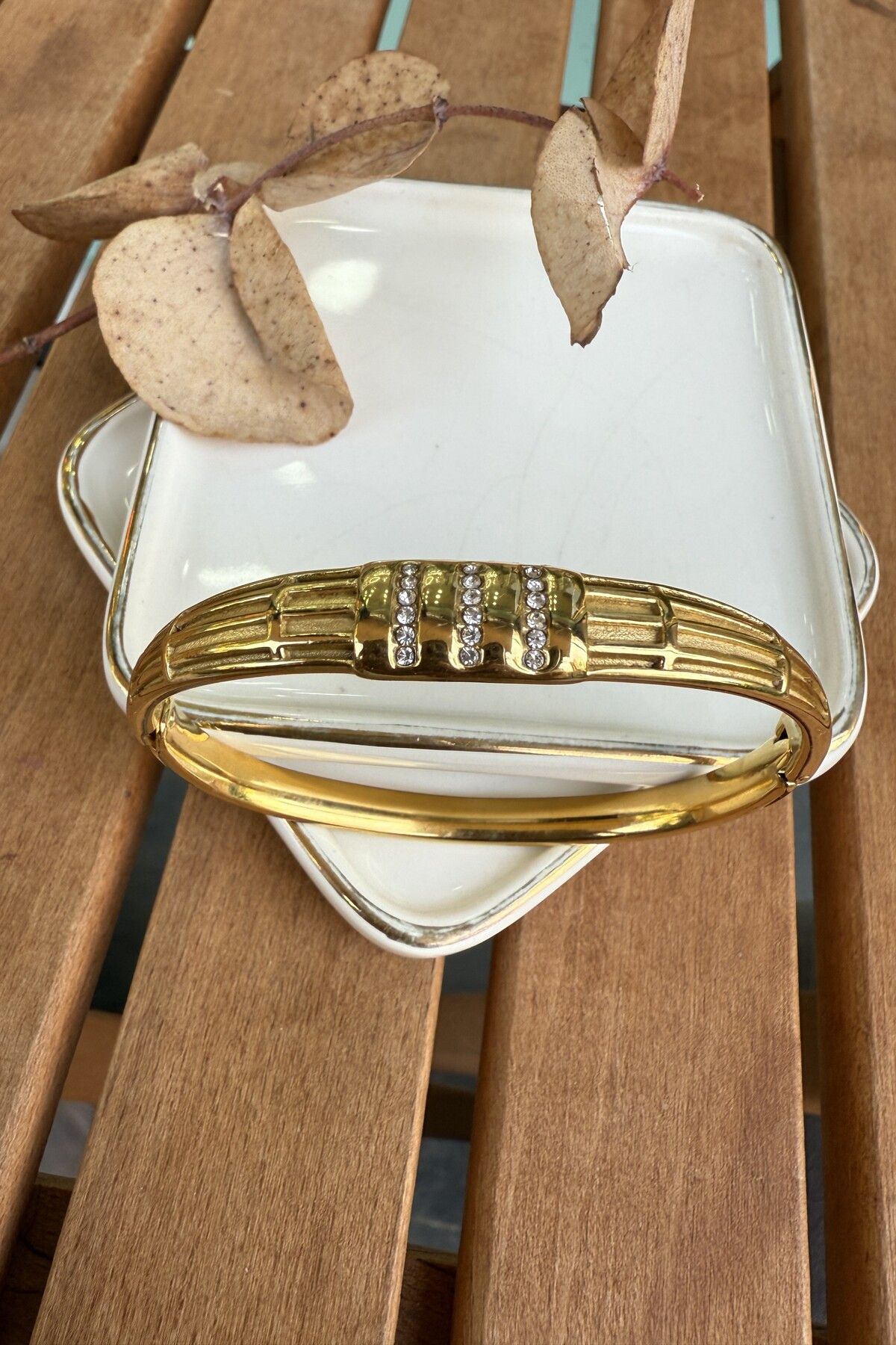 AURA ATELIER Çelik Üç Şeritli Tırtıklı Şık Bilezik